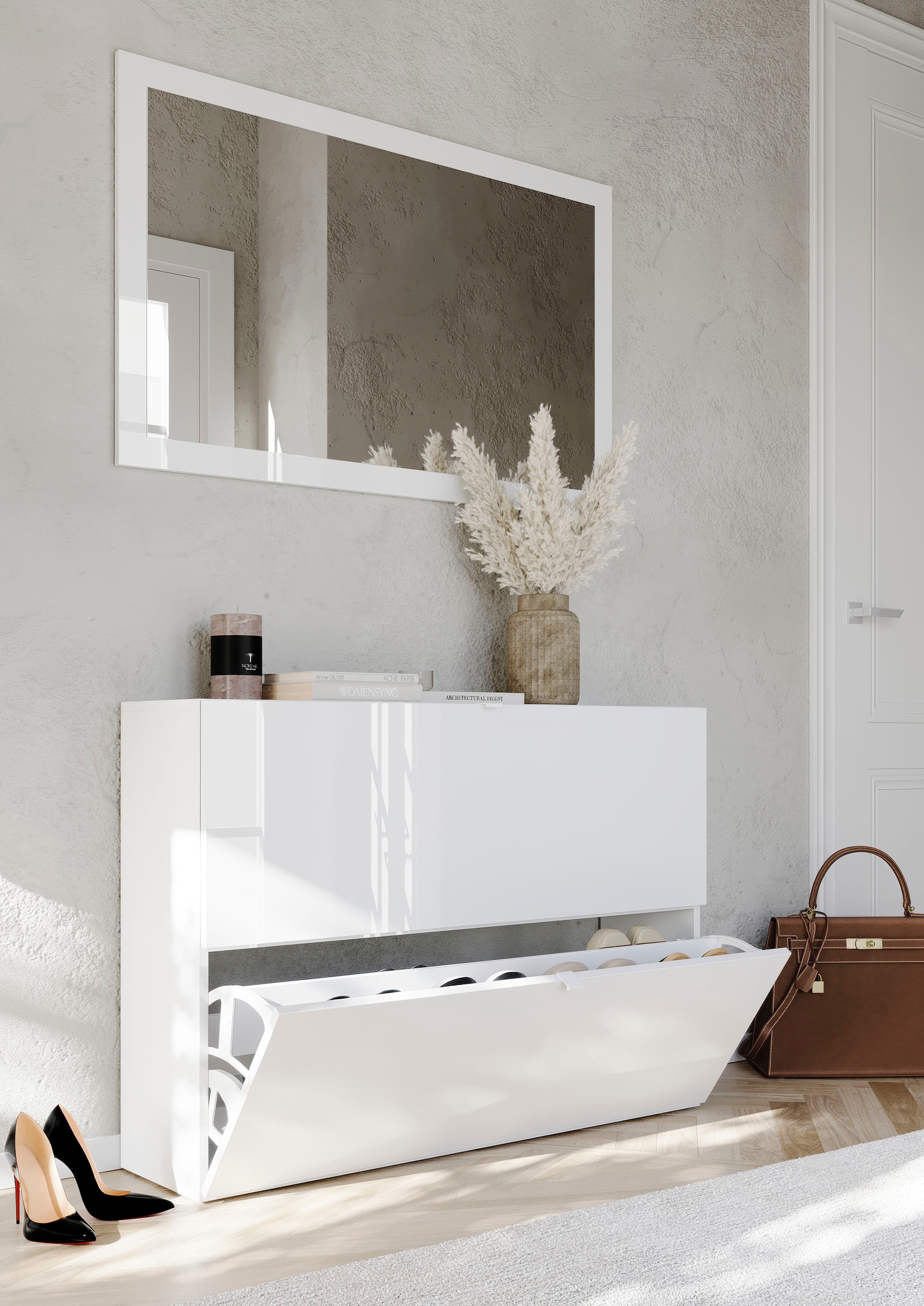 INOSIGN Schuhschrank »SMILE Breite 104 cm, 2 Klappen, komplett Weiss Hochglanz lackiert,«, Schuhkipper hängend o. stehend montierbar, 4 Fächer, Metallgriffe