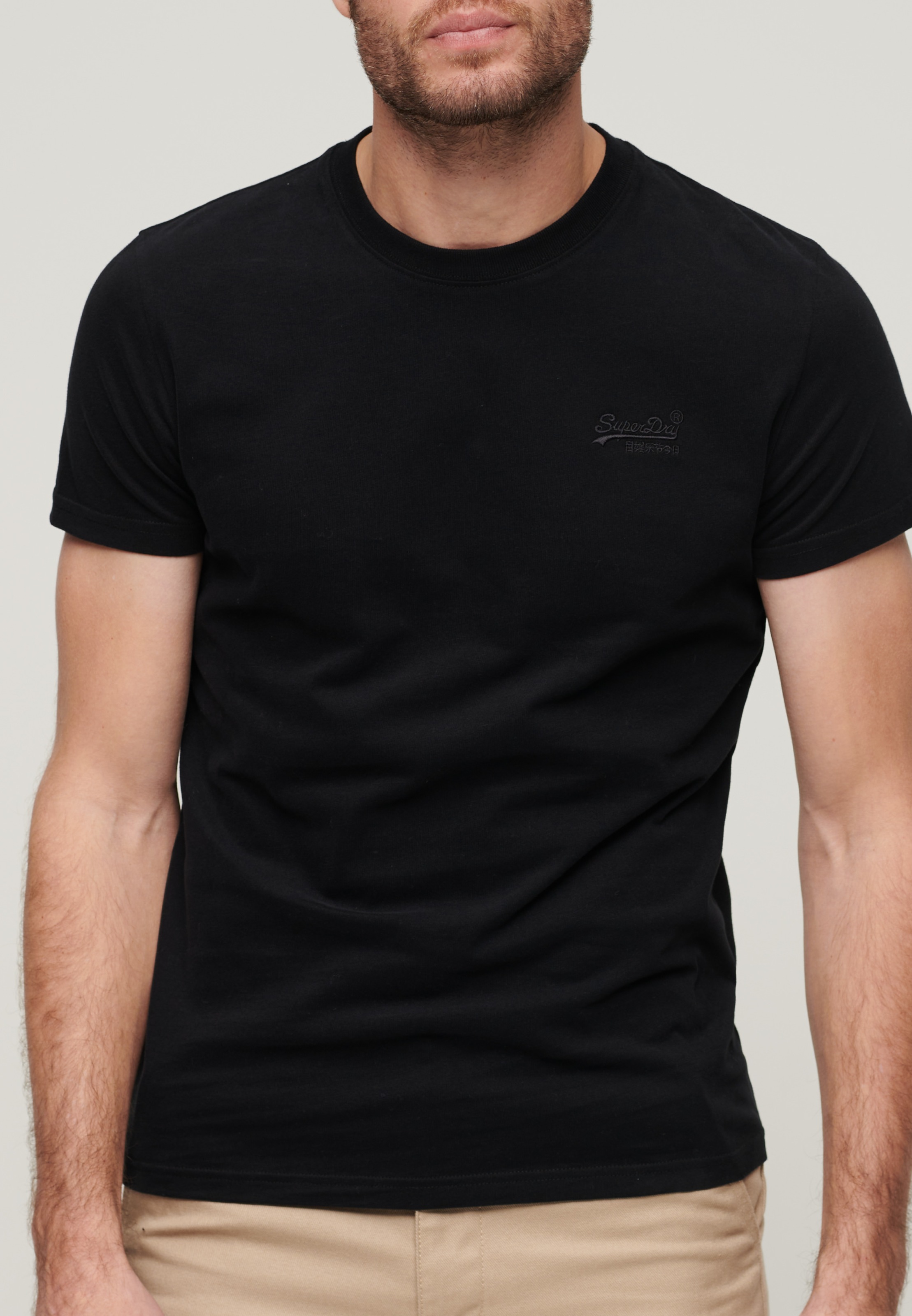 Image of Superdry Rundhalsshirt "Vintage Logo Emb Te" schmale Passform, aus Baumwolle und Single Jersey, mit Stickerei