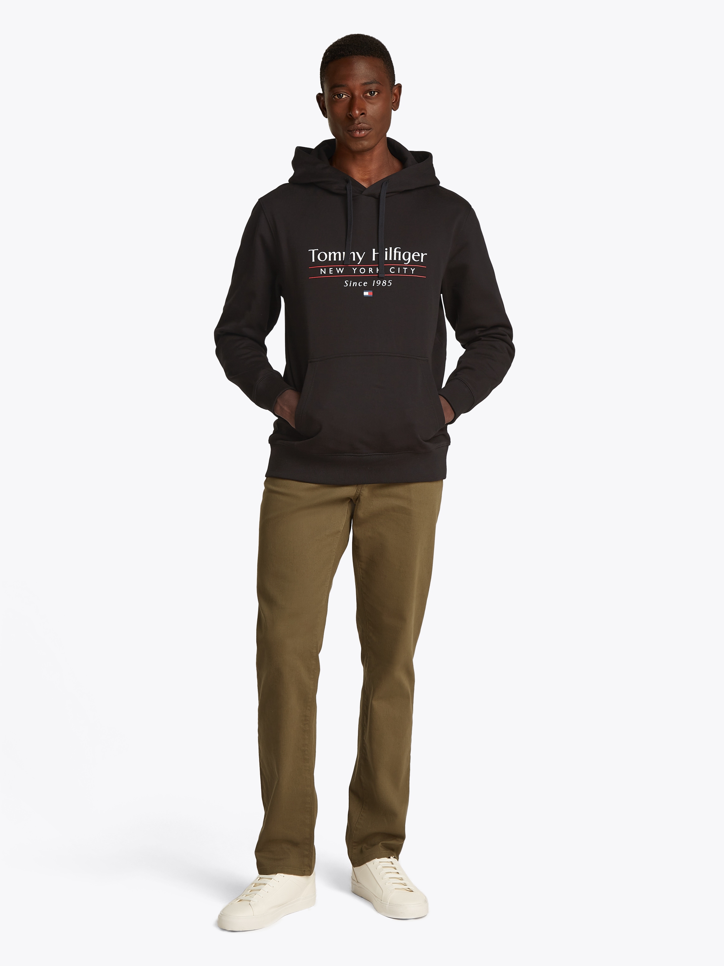 Tommy Hilfiger Hoodie »HILFIGER CENTER STACK HOODY«, mit grossem mehrfarbigen Print