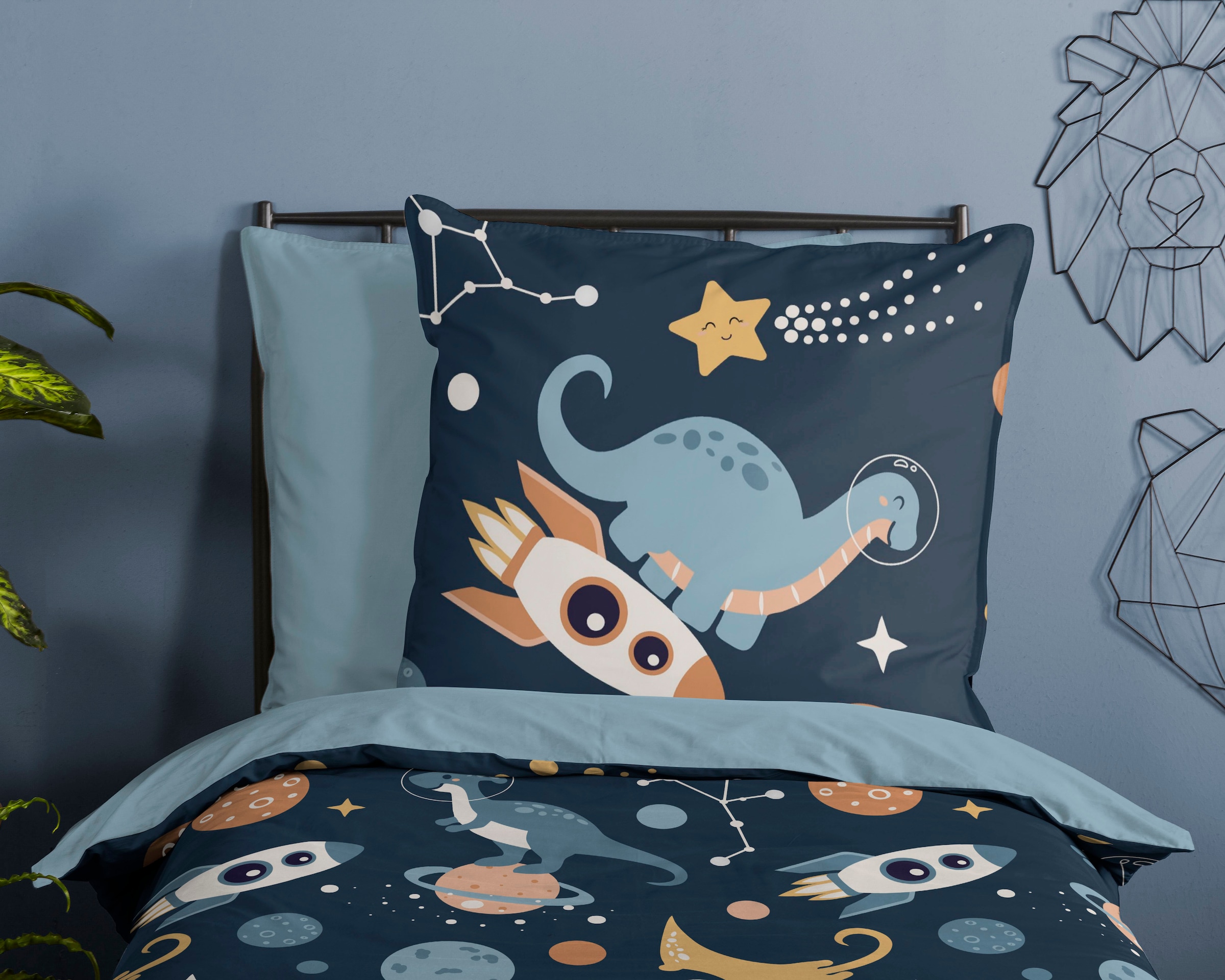 PURE luxury collection Kinderbettwäsche »Spacedino«, 135x200, Pflegeleicht, Reissverschluss, Wende, Kind Junge, Dino Weltall