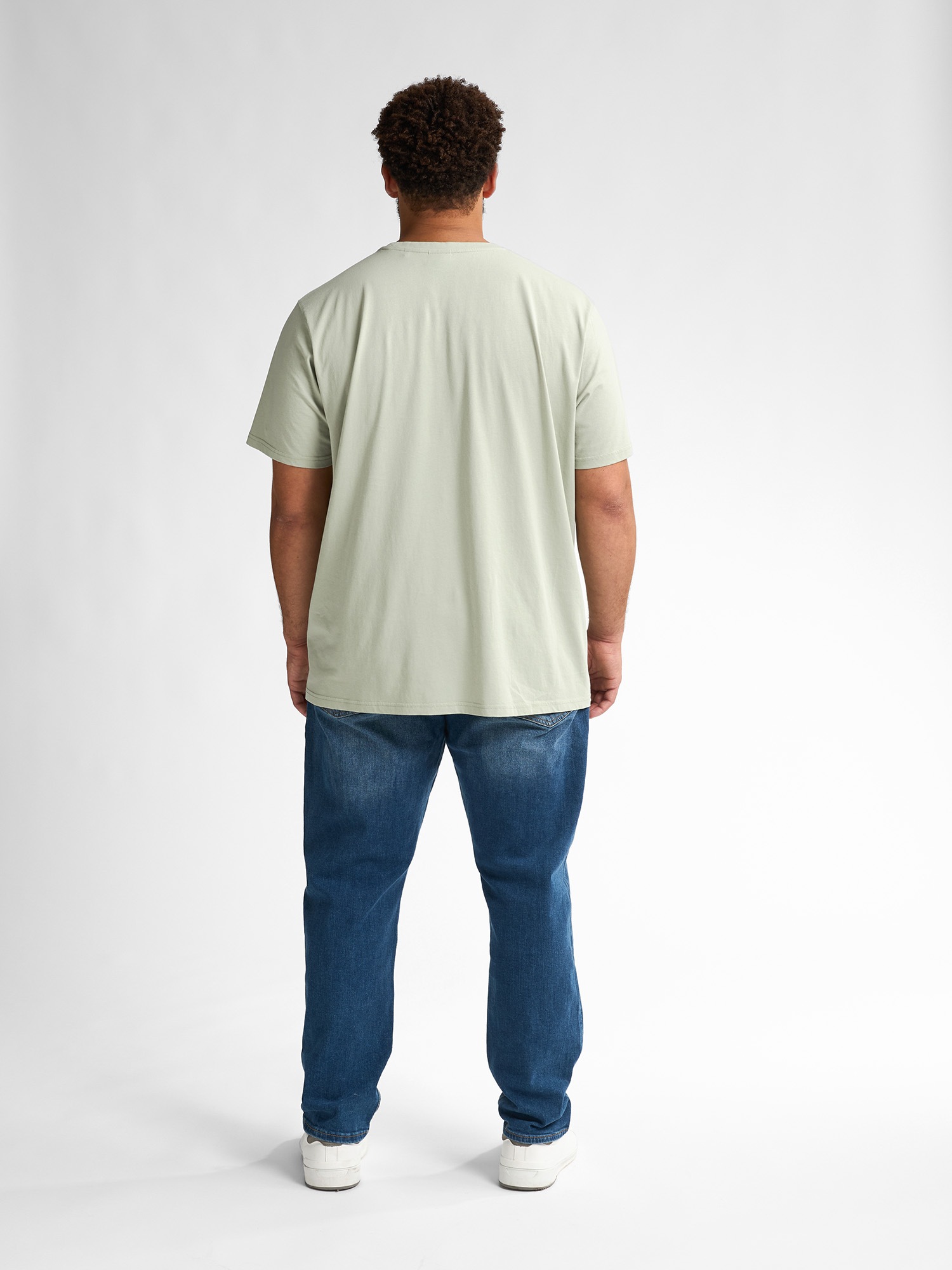 Petrol Industries Rundhalsshirt, mit Logo Stickerei