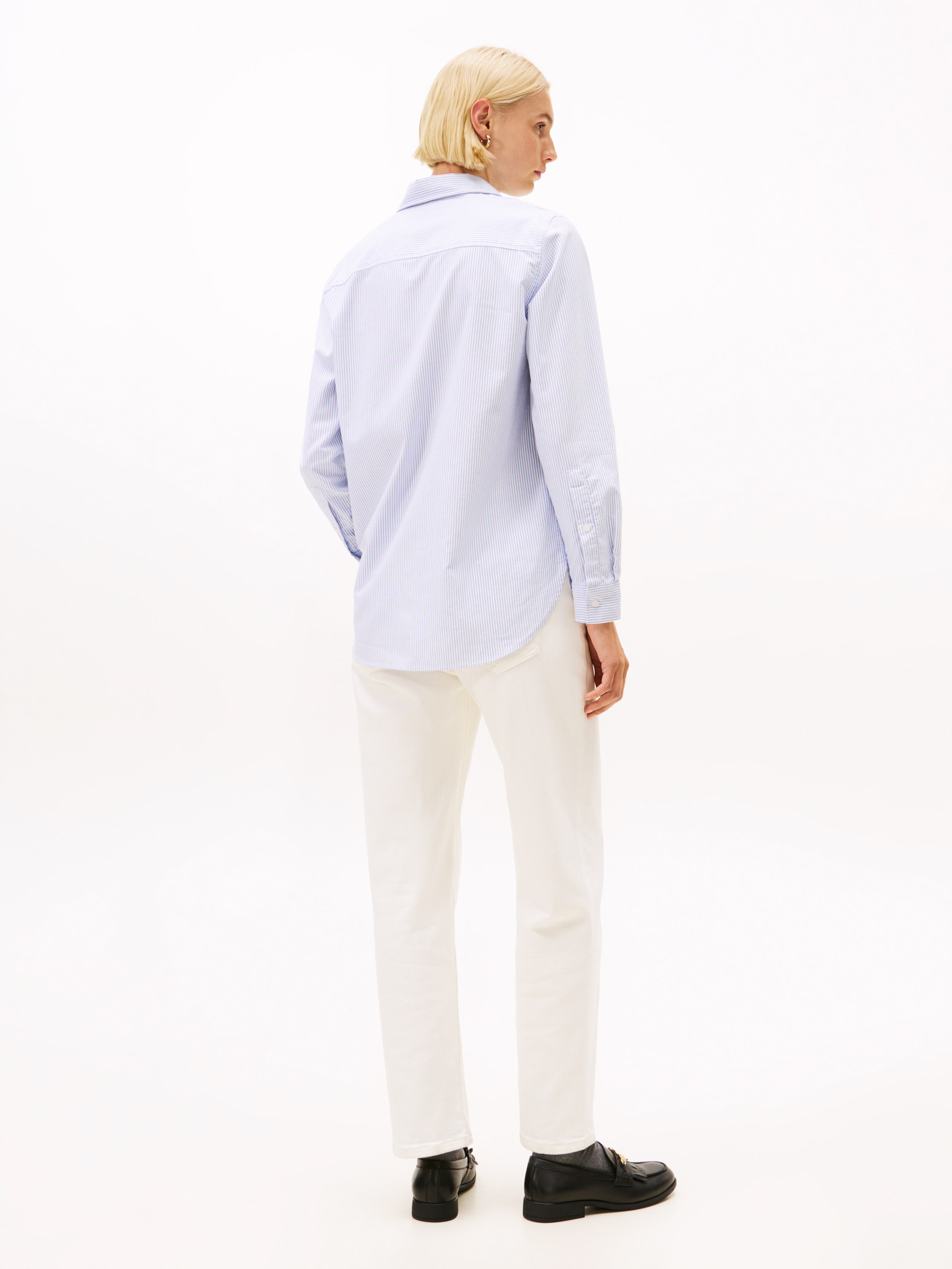Tommy Hilfiger Hemdbluse »OXFORD RELAXED FIT SHIRT mit Hemdblusenkragen und Stickerei« mit Streifen