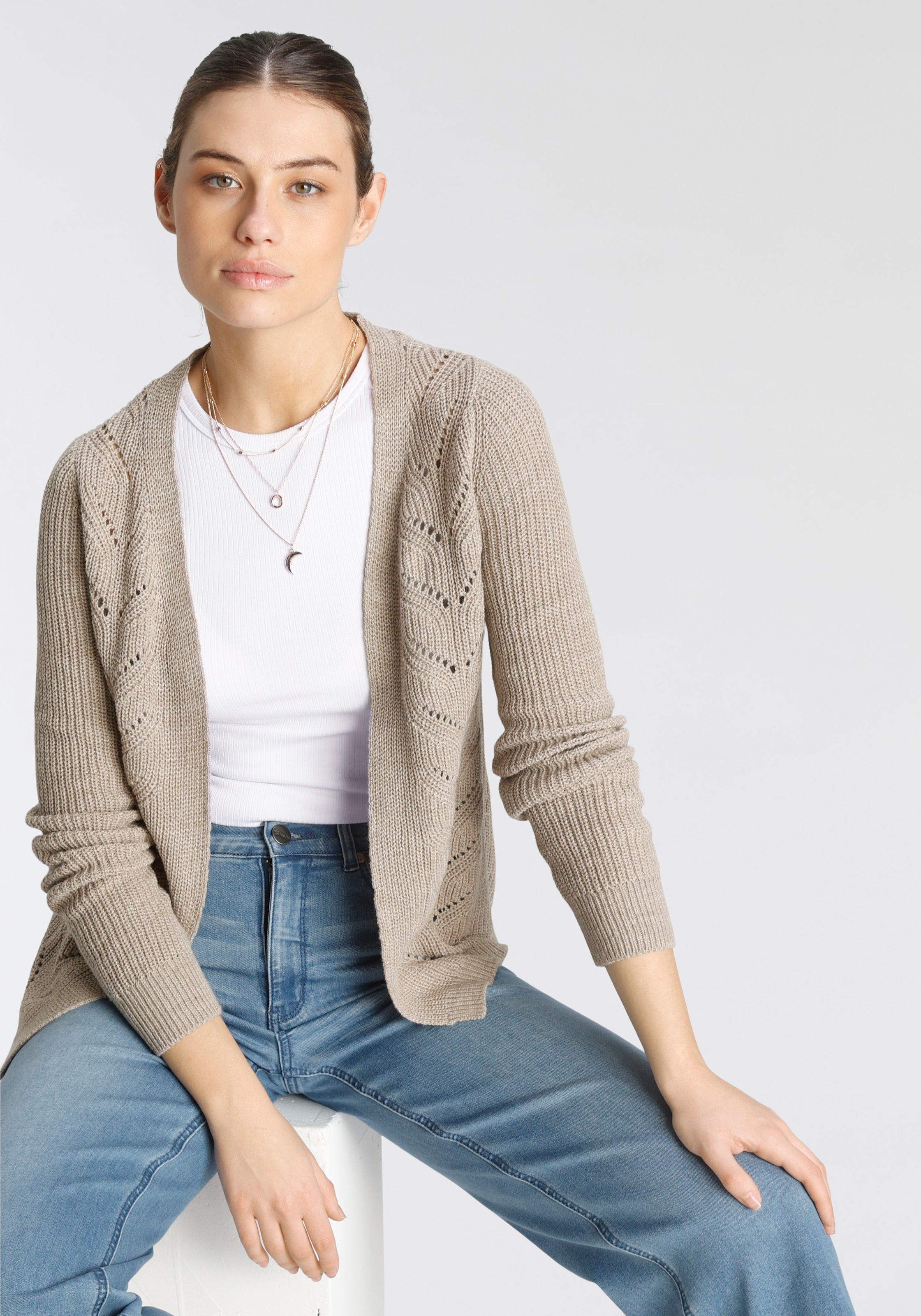 Image of Tamaris Ajourstrickjacke, in lässigem Grobstrick bei Ackermann Versand Schweiz