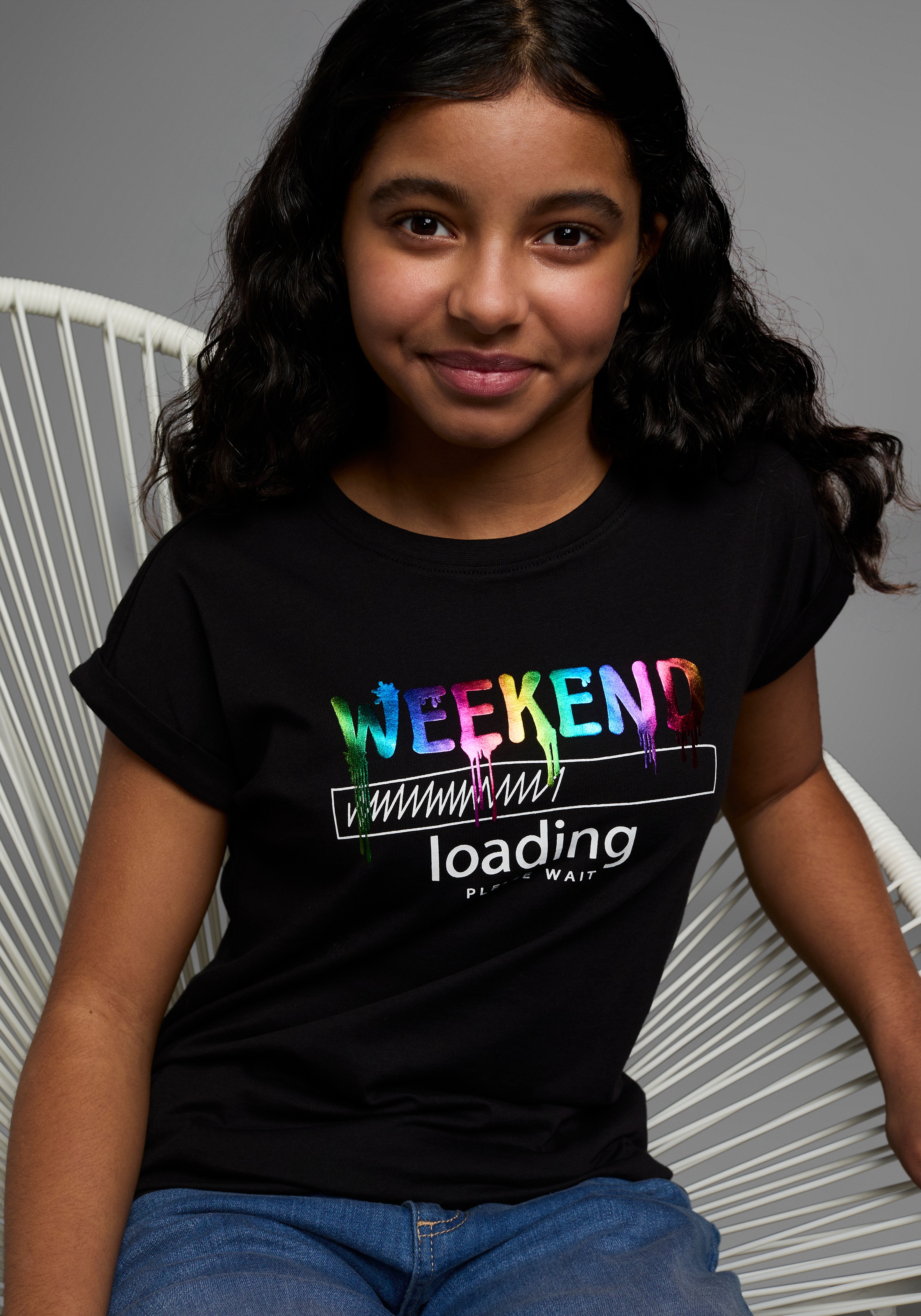 KIDSWORLD T-Shirt »WEEKEND loading...please wait«, Kurzarm, weite Passform, bedruckte Optik, Rundhalsausschnitt