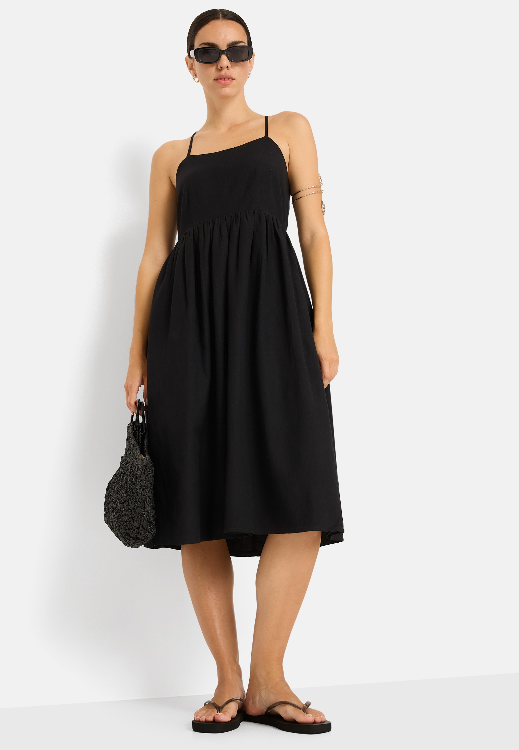 LSCN by LASCANA Robe midi Sans poches Robe d'été avec décolleté dos profond