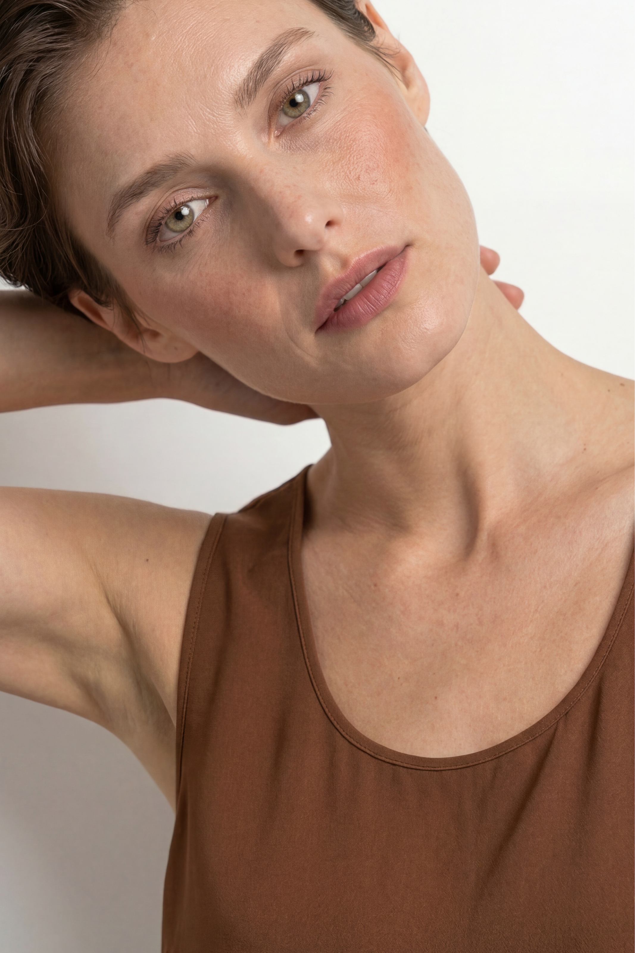 RICHROYAL Haut de chemise avec bordure en dentelle à l'ourlet, aspect satin élégant