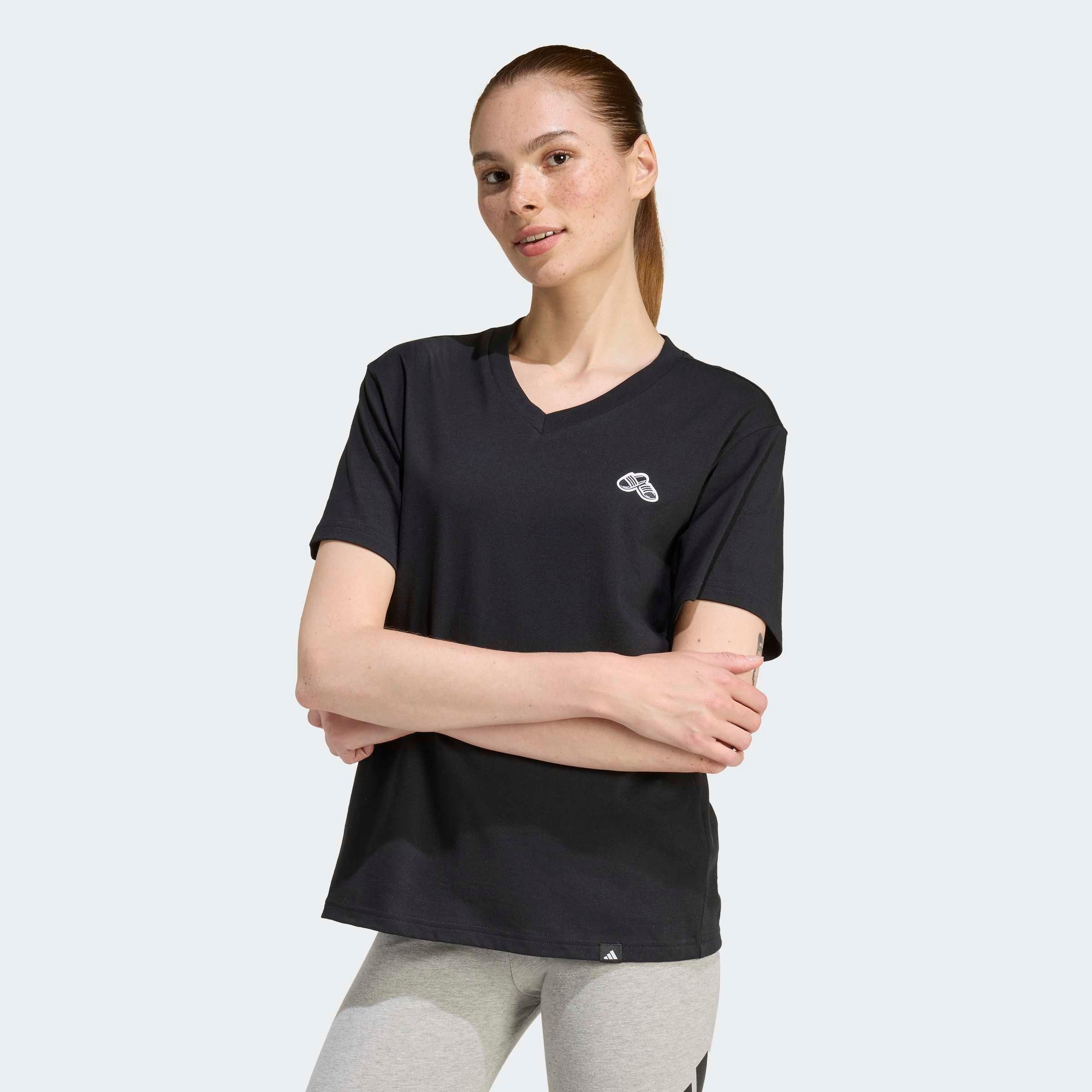 Image of adidas Sportswear T-Shirt "SLIDE VNECK"