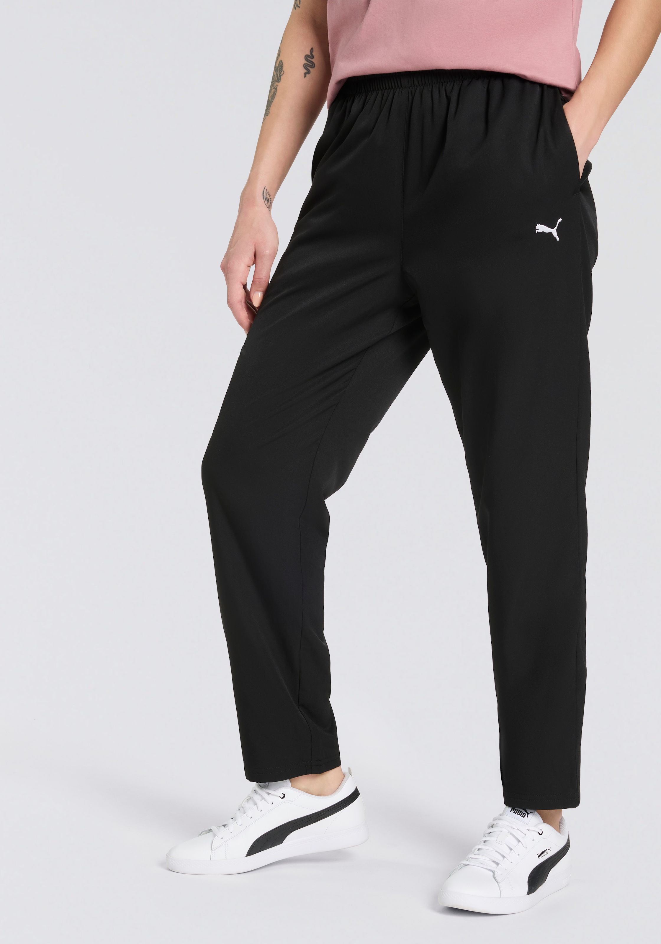 Image of PUMA Trainingshose "ESS WOVEN PANTS OP" mit DryCELL-Technologie, atmungsaktiv, Regular Fit