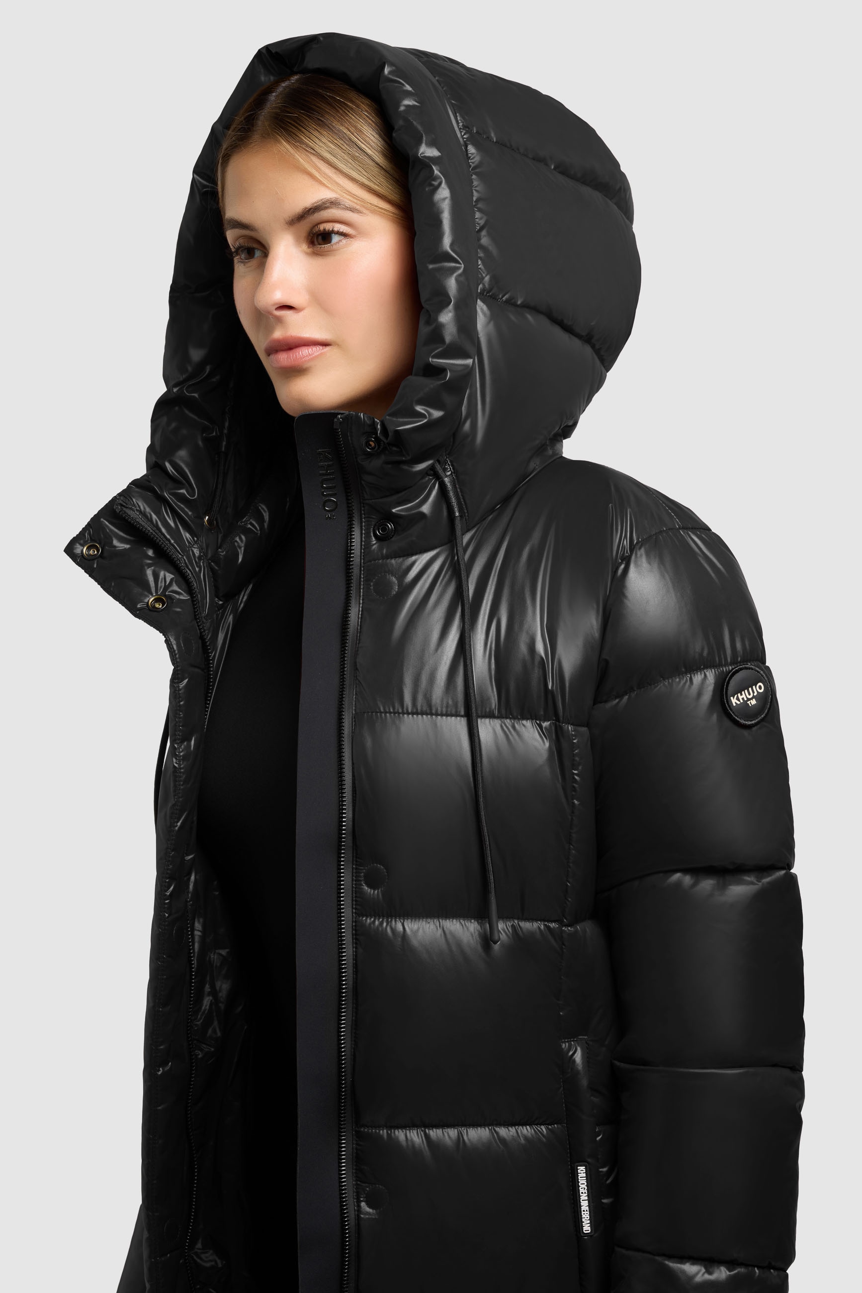 khujo Steppmantel »WILLA« praktische Seitenschlitze mit Reissverschluss