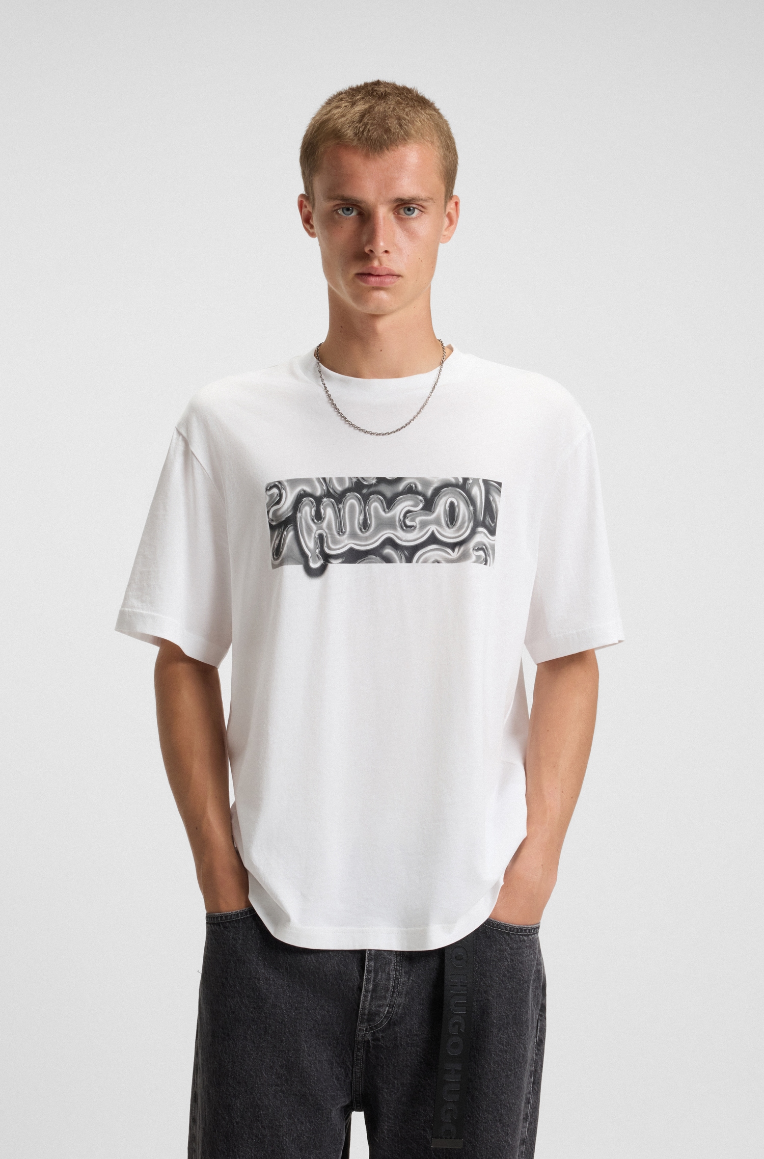 Image of HUGO T-Shirt "Nedirix" Rundhalsausschnitt, regular fit, Logoprint