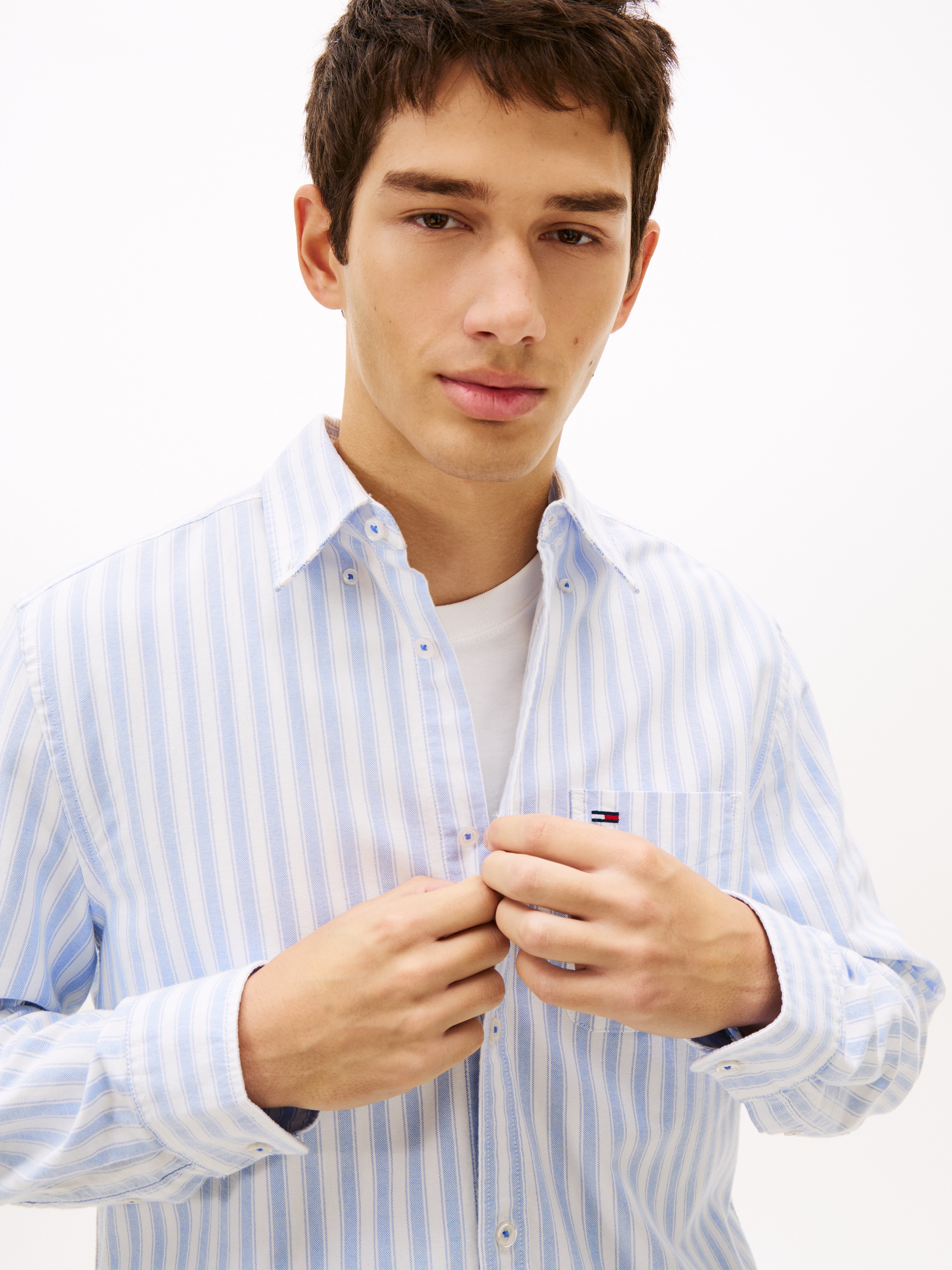 Tommy Jeans Chemise à manches longues »REGULAR STRIPE OXFORD« Coupe regular avec motif à rayures