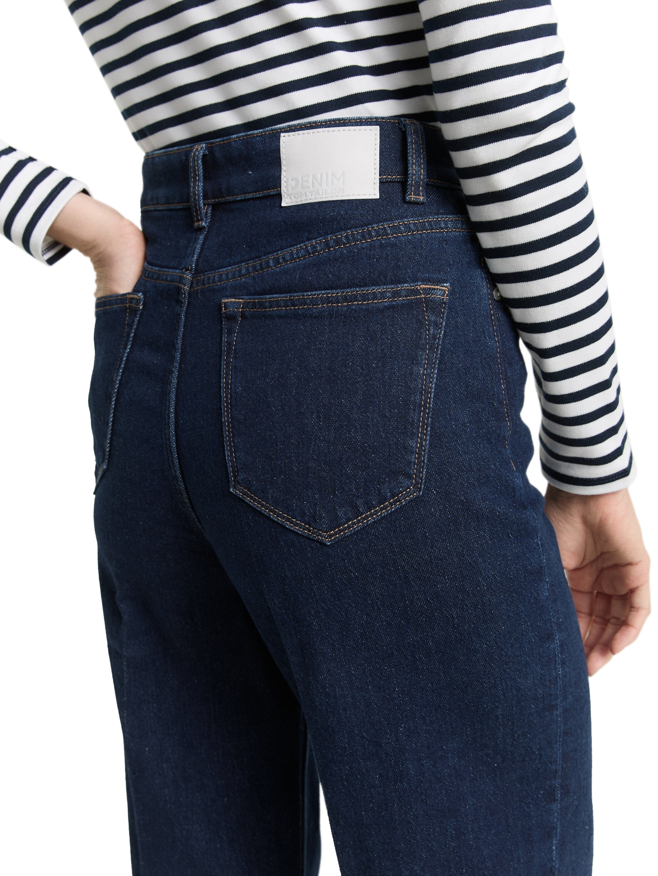 TOM TAILOR Denim Jeans à 5 poches mit Bundfalte und weitem Bein