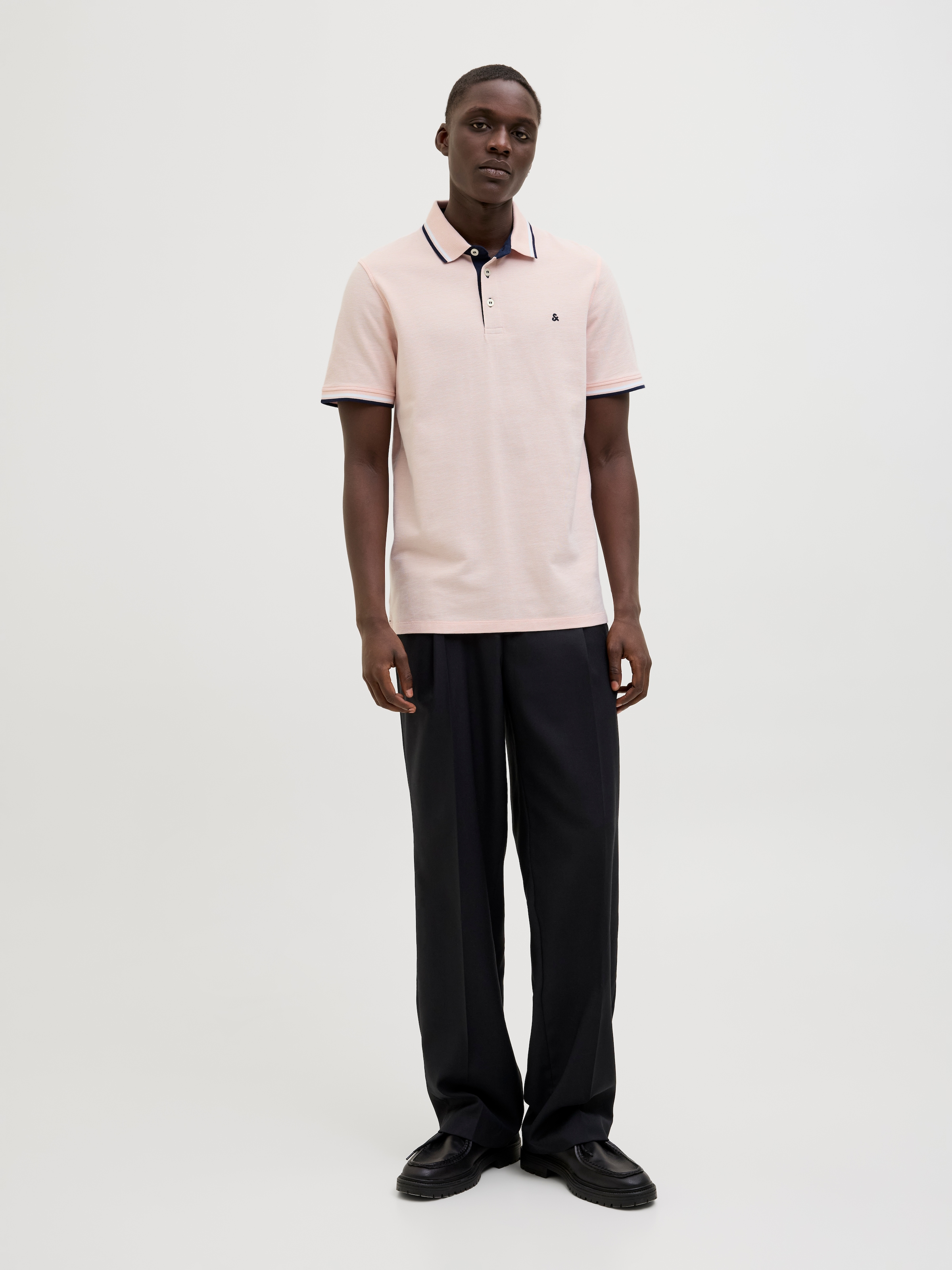 Jack & Jones Poloshirt »JJEPAULOS POLO SS NOOS«, mit Logo Stickerei