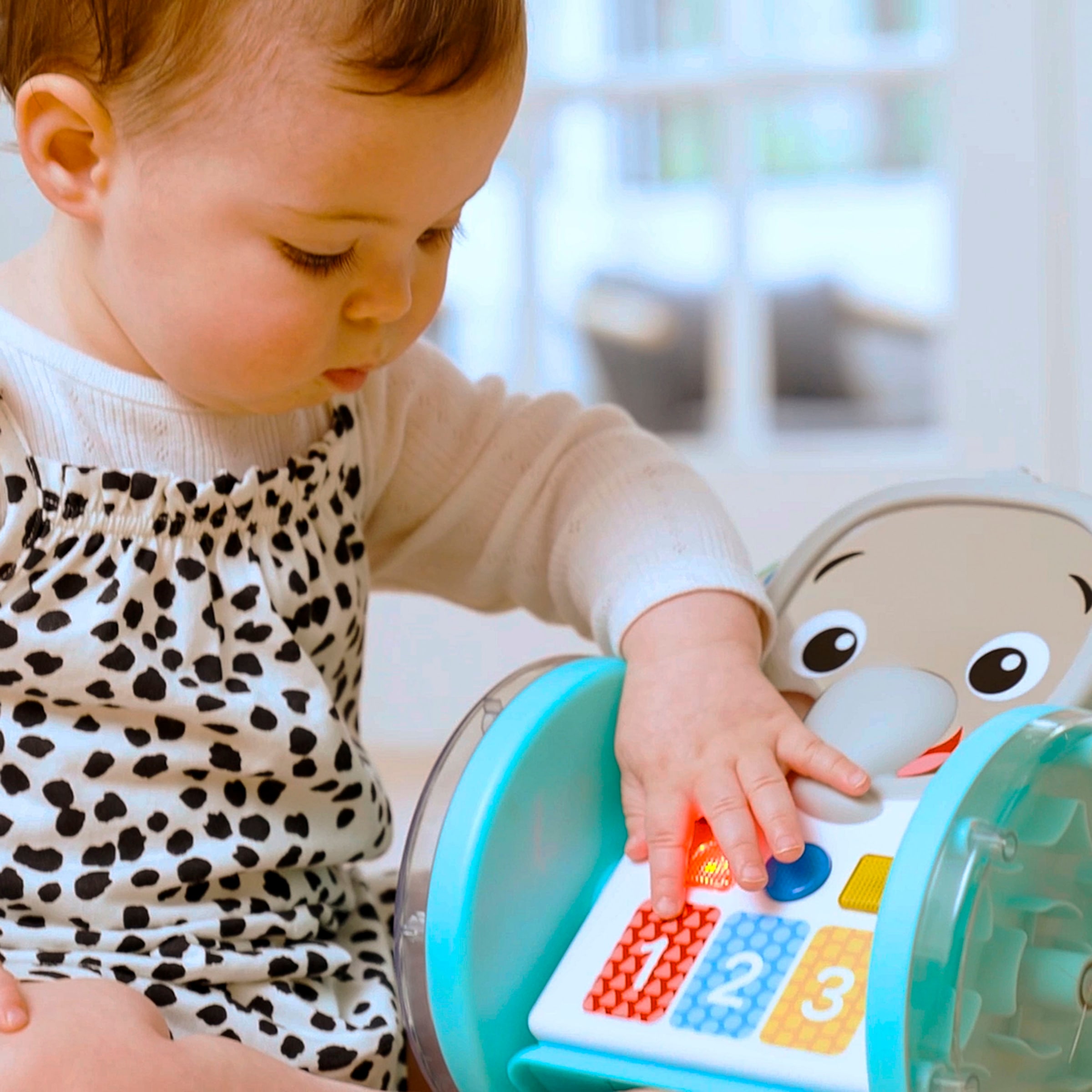 Baby Einstein Jouets éducatifs »Chase & Tap Earl  Interactive Crawling Toy«