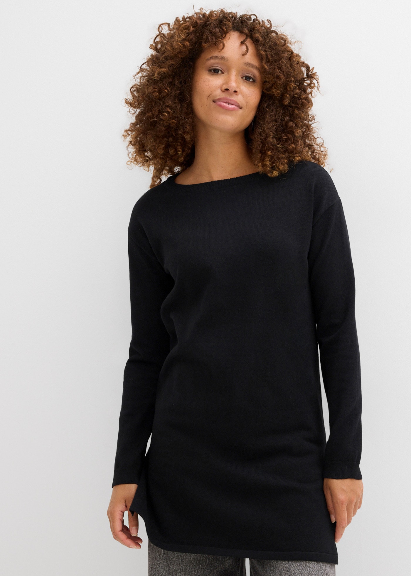 Image of bonprix Longpullover lässig geschnitten, aus Baumwolle, Polyester und Polyamid