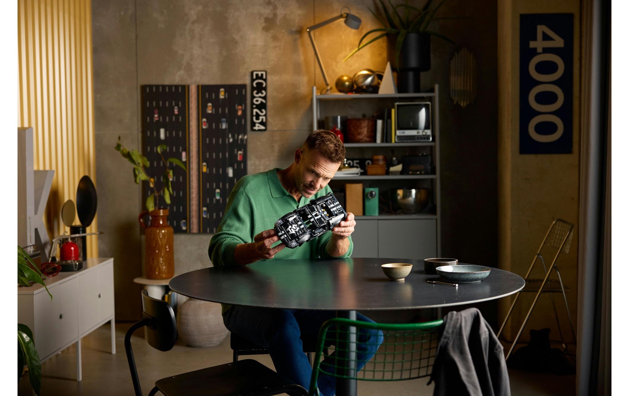   Konstruktionsspielsteine »Technic 1966 Ford GT40 MKII Rennwagen 42223« Kategorie: Fahrzeug