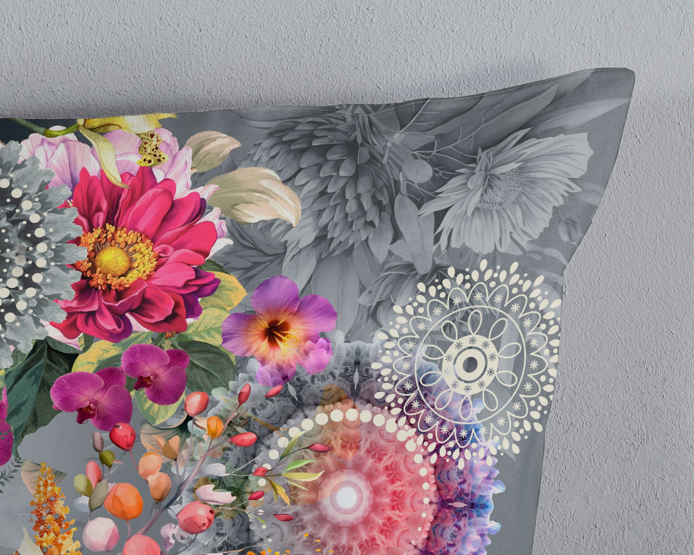 hip Wendebettwäsche »Olinga«, Satin, Reissverschluss, Wendeoptik, Mandala, Blume, Grau, Bunt
