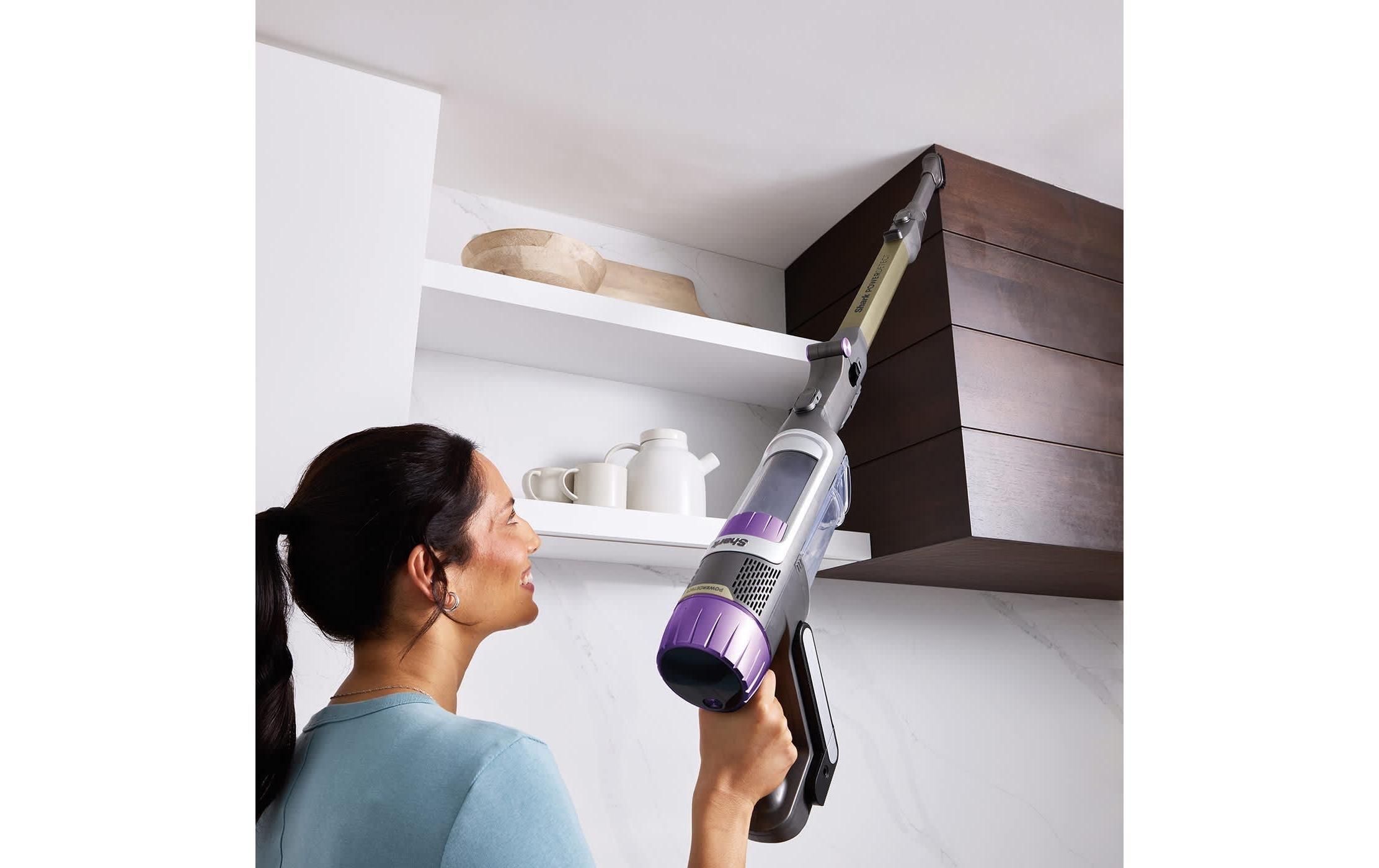 Shark Aspirateur à manche sans fil »Shark PowerDetect Clean & Empty IP3251EUT« Akku-Staubsauger für Tierhaare, automatische Entleerungsstation