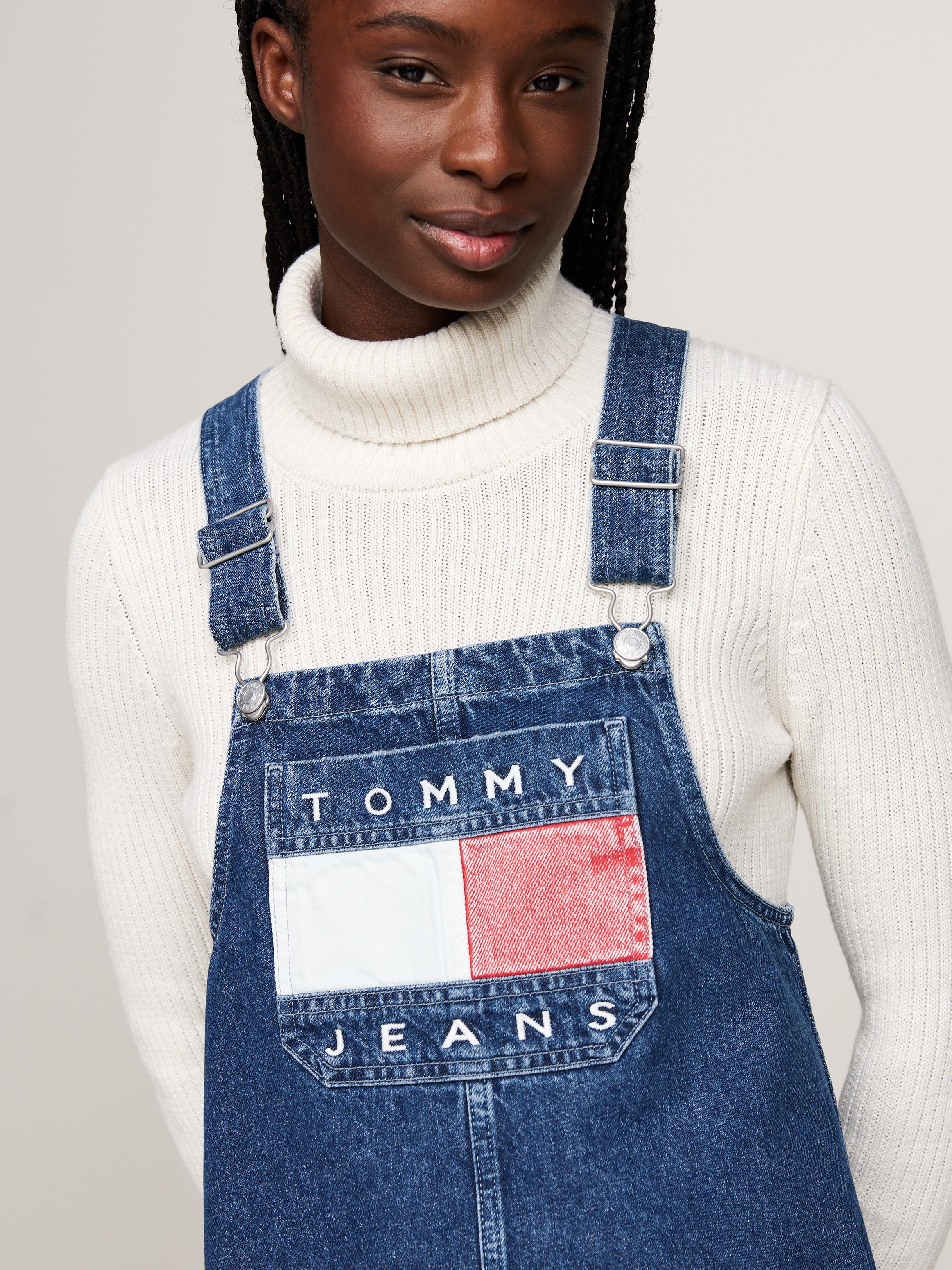 Tommy Jeans Curve Latzkleid »PINAFORE DRESS DH6031 EXT«, in Grossen Grössen