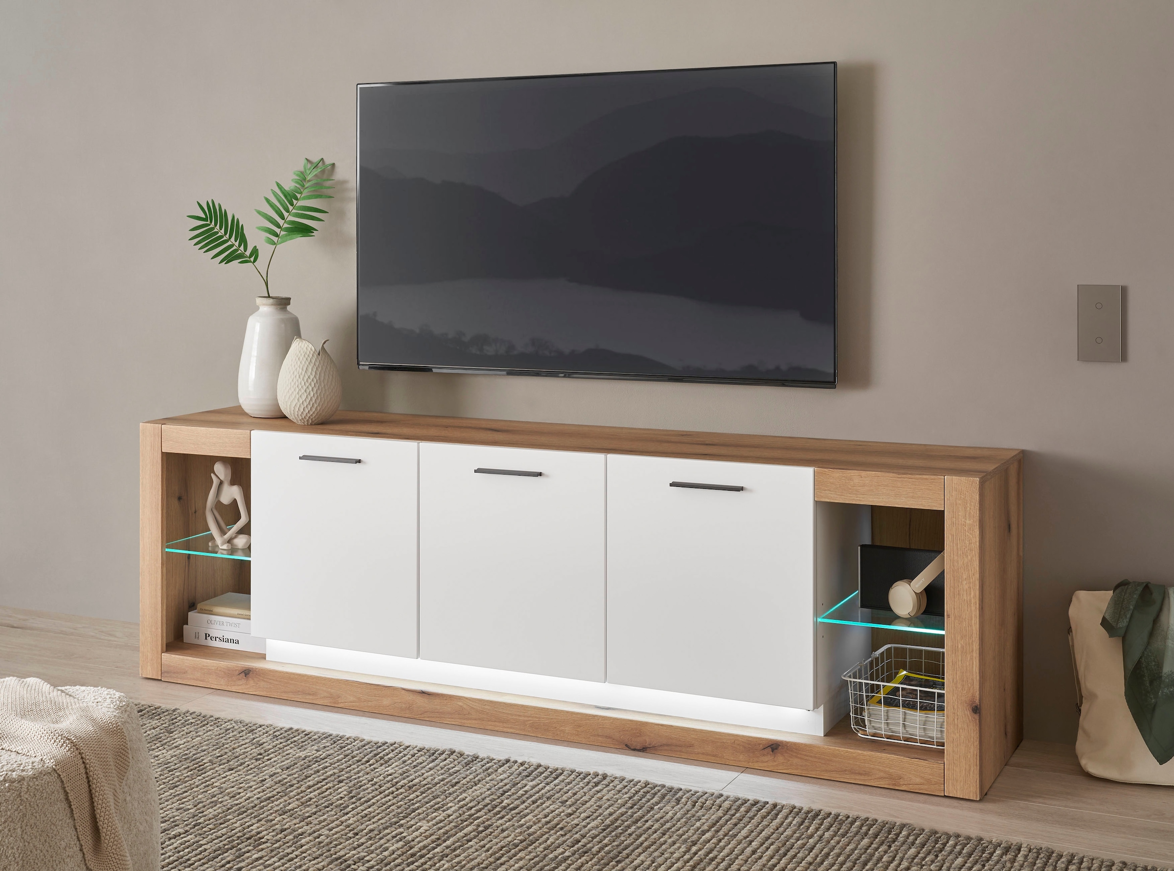 INOSIGN Wohnwand »Brixen, moderne Anbauwand, Wohnzimmer-Set, Eiche Evoke Dekor mit Weiss«, (Set, 4 St.), enthält Stauraumelemente, Lowboard und Wandboard