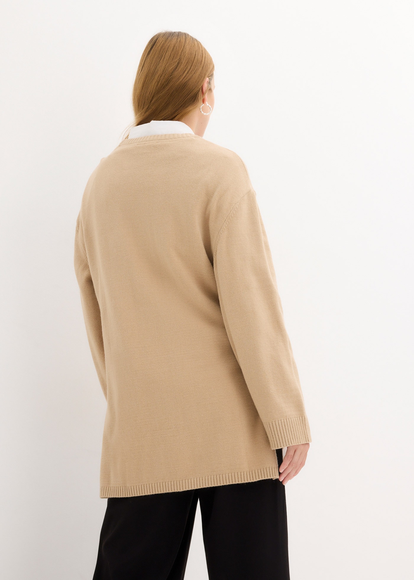 bonprix Pull en tricot »Long-Feinstrickpullover mit Seitenschlitzen aus Viskose-Mix« aus Viskosemischung, Oversize Passform, Po-bedeckende Länge