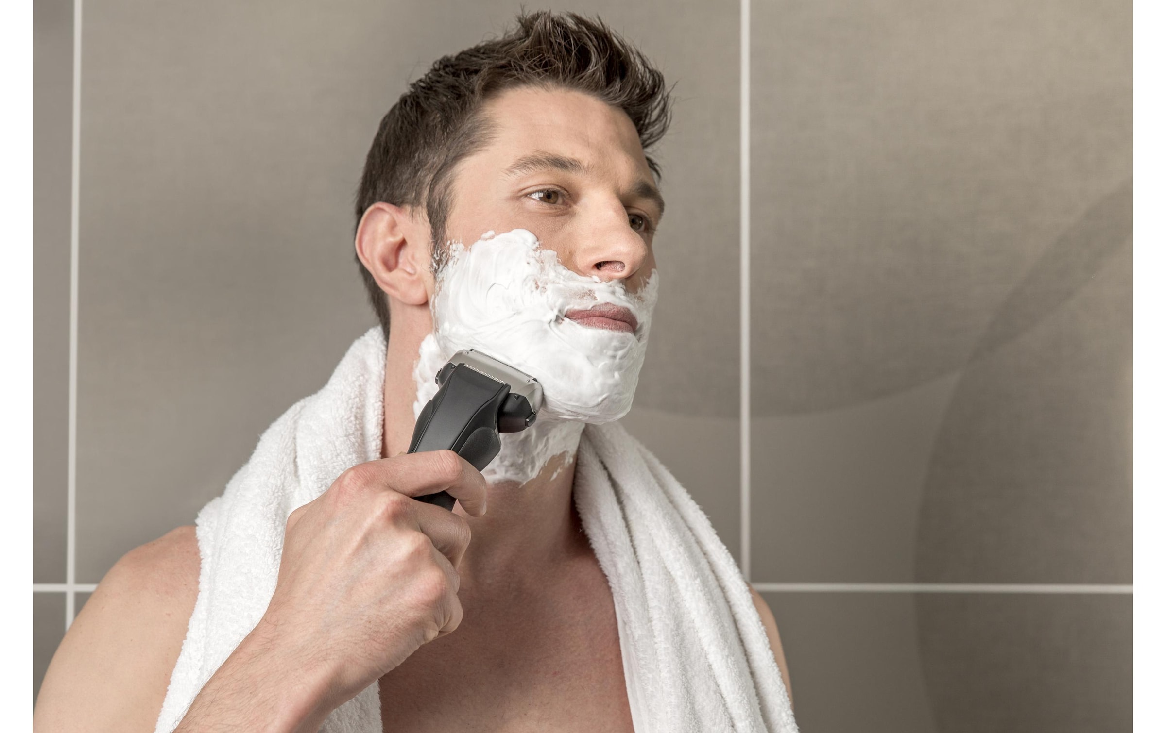 Panasonic Gesichtshaarrasierer »Wet-Dry ES«