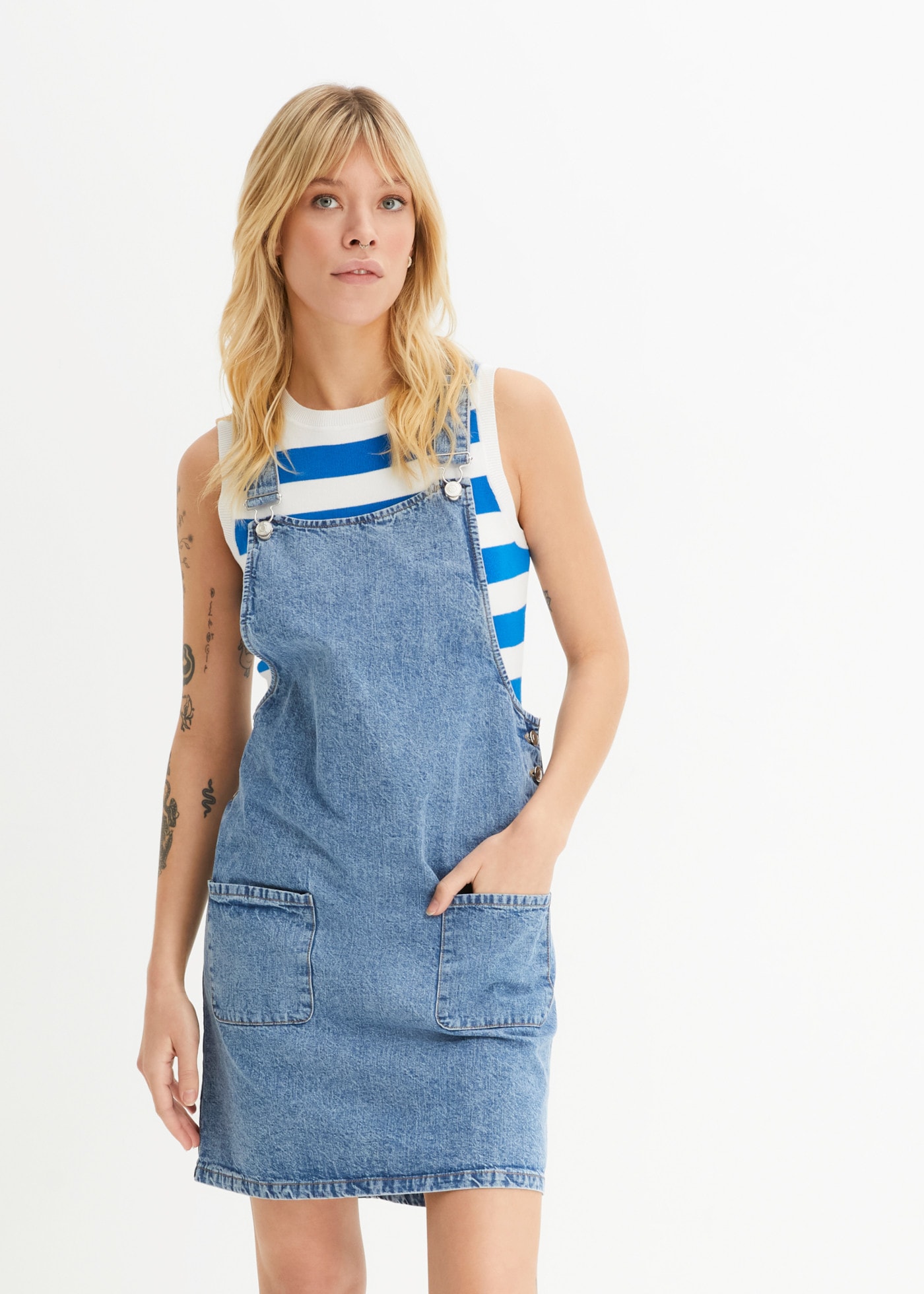 Image of bonprix Jeanskleid A-Linien-Passform, aus Baumwolle, mit zwei aufgesetzten Taschen