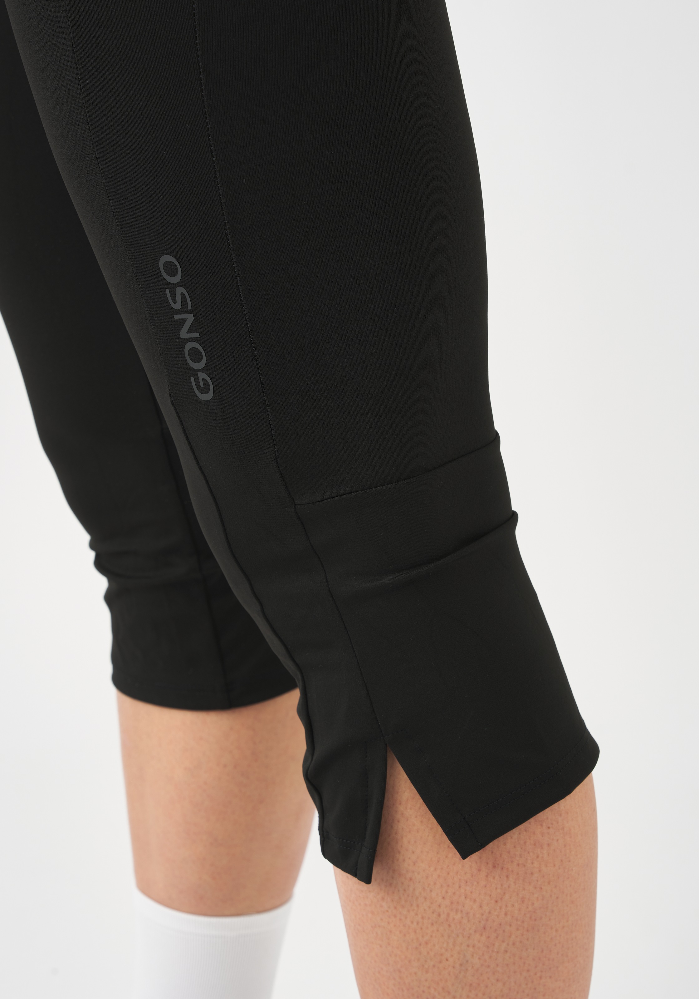 Gonso Fahrradhose »Essential Tight 3/4 Flared W«  Damen Radhose mit Sitzpolster, Radlerhose
