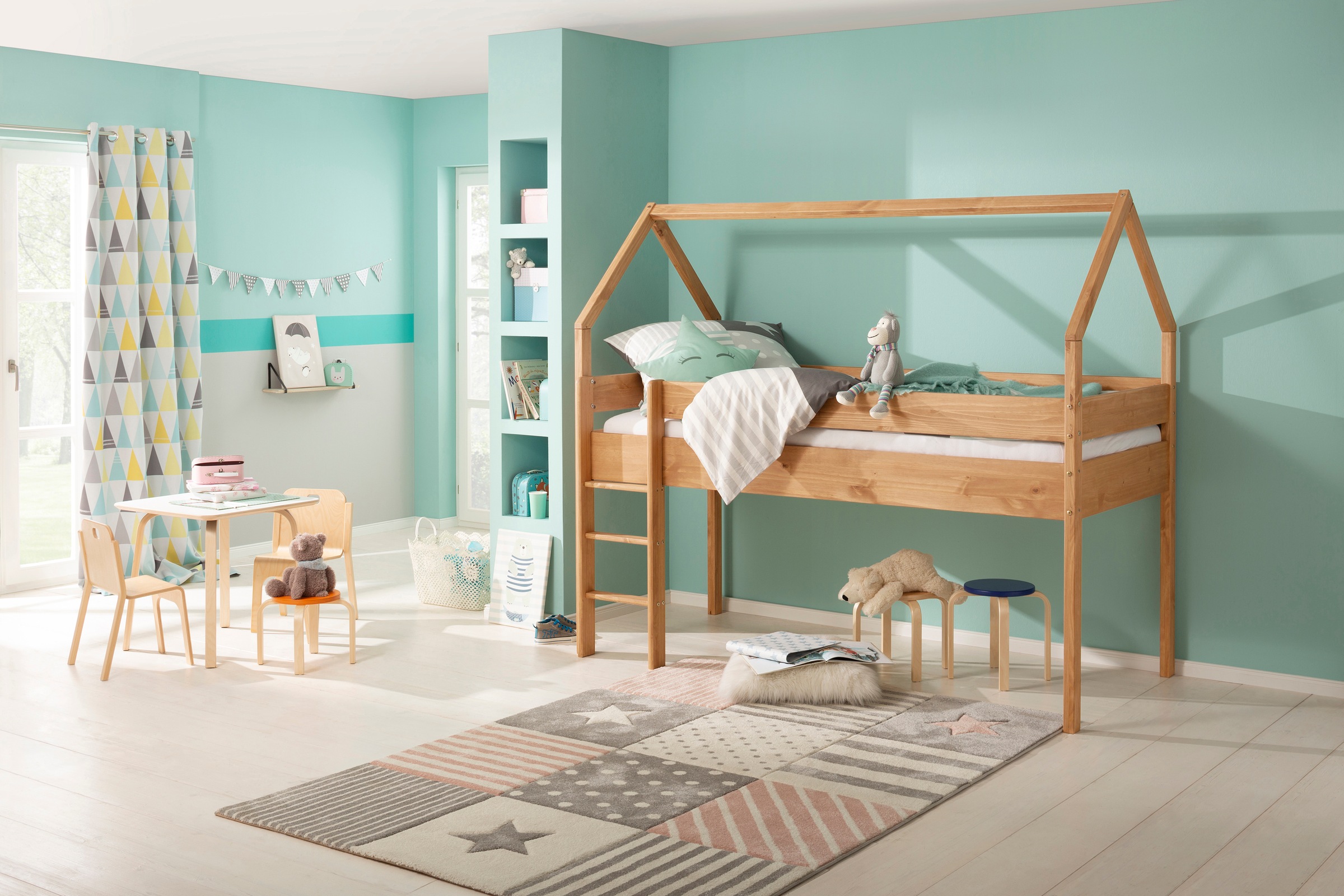 Image of Lüttenhütt Kinderbett »Alpi«, aus massivem Kiefernholz, in einer Haus-Optik Form, Liegefläche 90x200 cm bei Ackermann Versand Schweiz