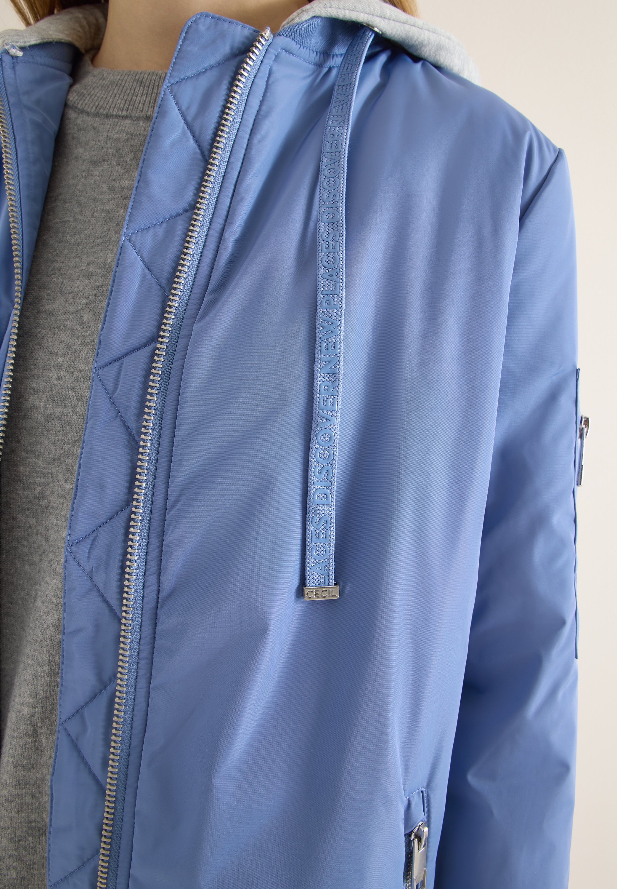 Cecil Langjacke mit Kapuze mit Reissverschlusstasche am Ärmel, mit Kapuze aus Sweatmaterial