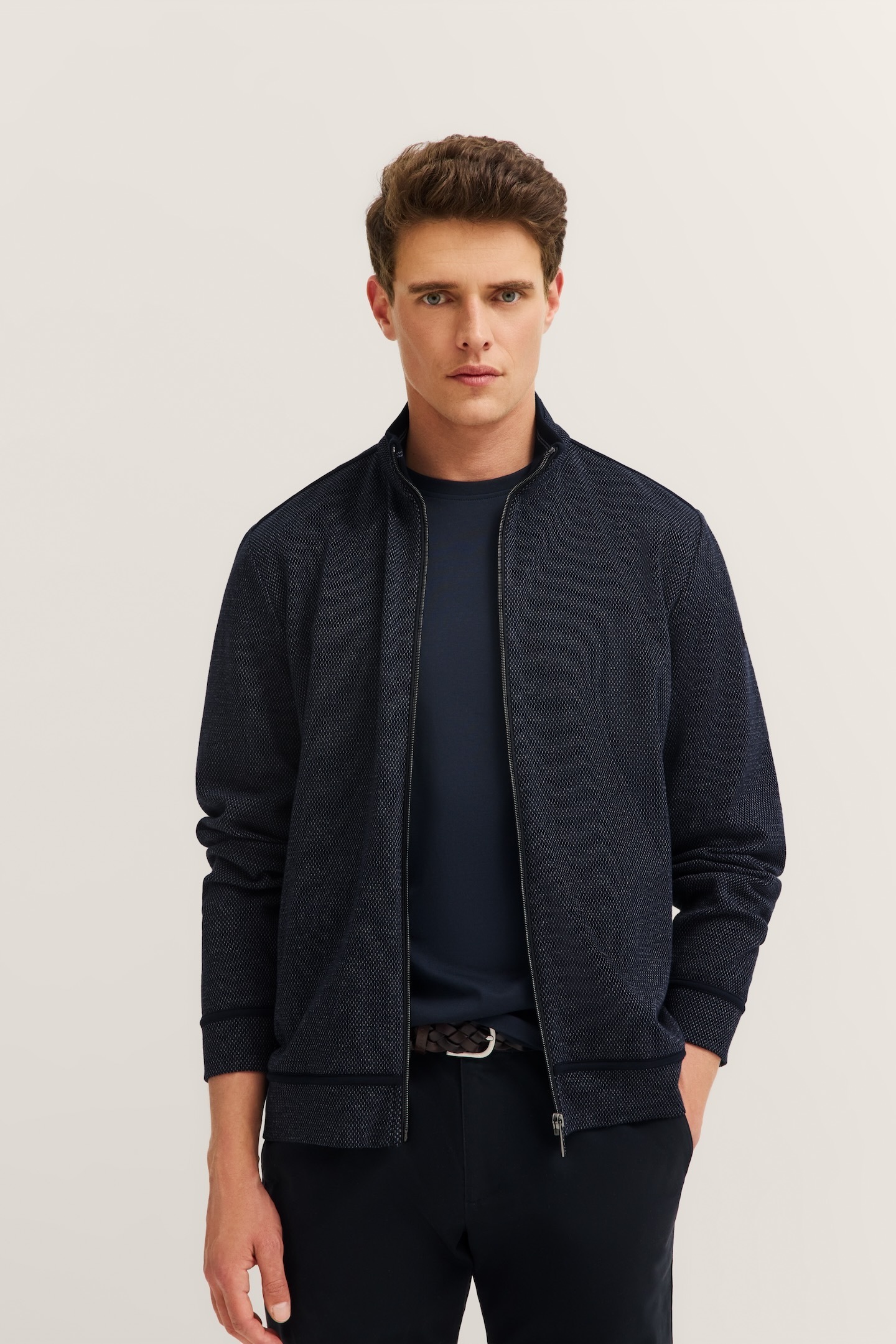 Image of bugatti Sweatjacke "Modern Fit" mit Stehkragen und aus Baumwollmix