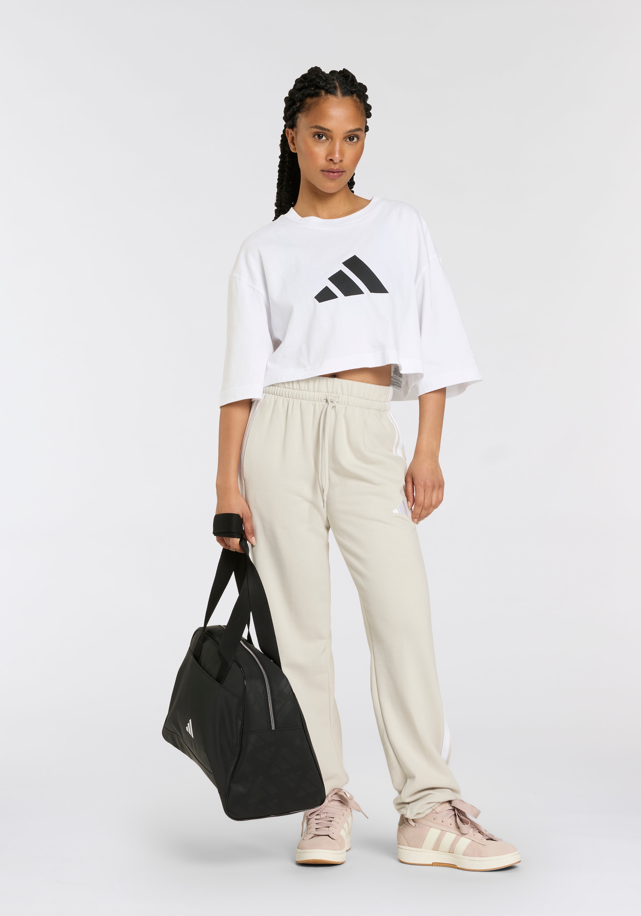 adidas Sportswear Sneaker »GRAND COURT ALPHA«  Design inspiriert vom adidas Campus 00