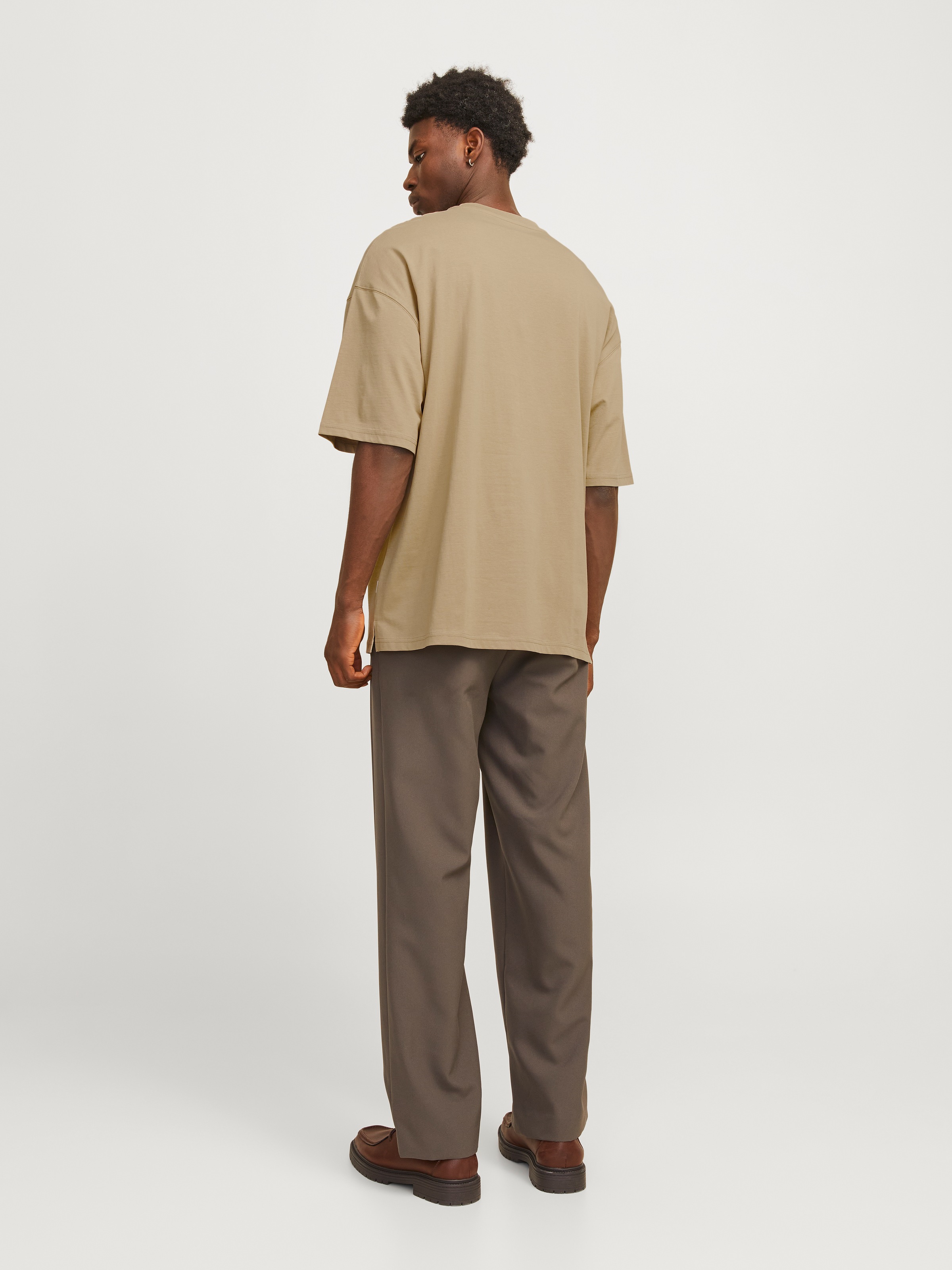 Jack & Jones Rundhalsshirt »JJECHARGE TEE O-NECK NOOS«, mit Rundhalsausschnitt