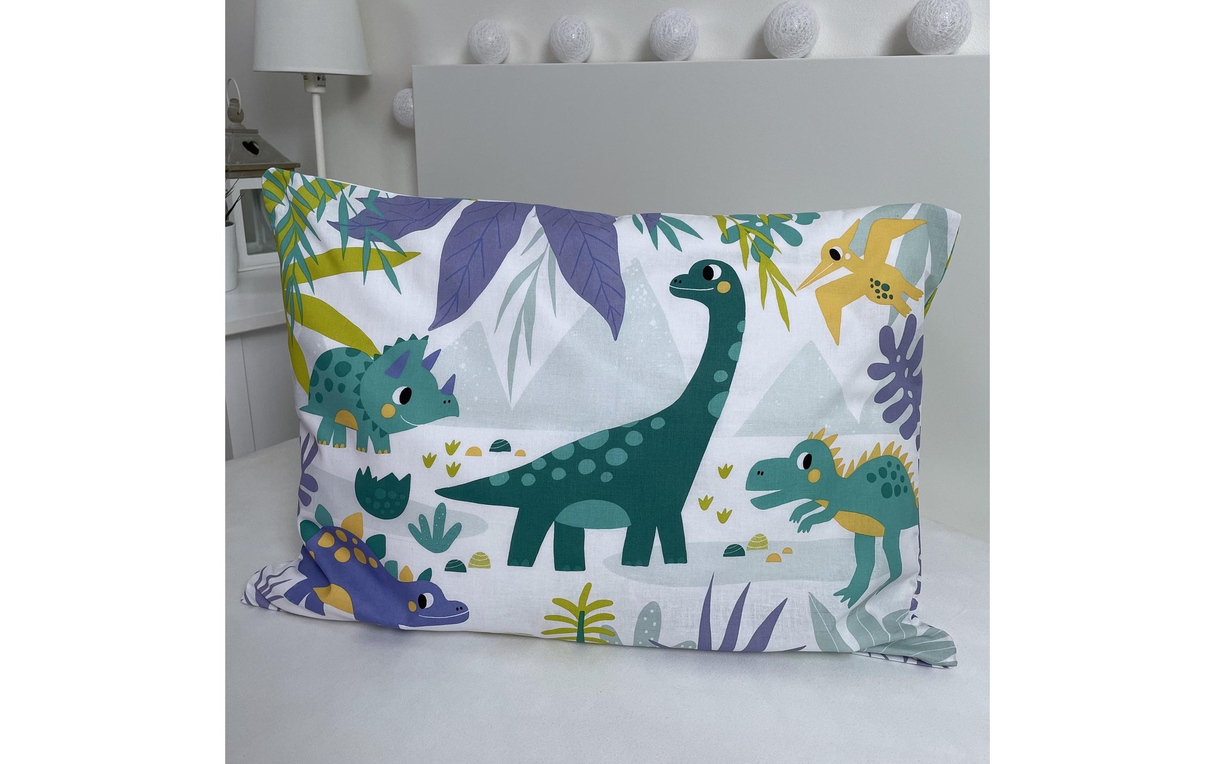 Kinderbettwäsche »Jerry Fabrics Dino cute & wild 100 x 135 cm + 40 x 60 cm«