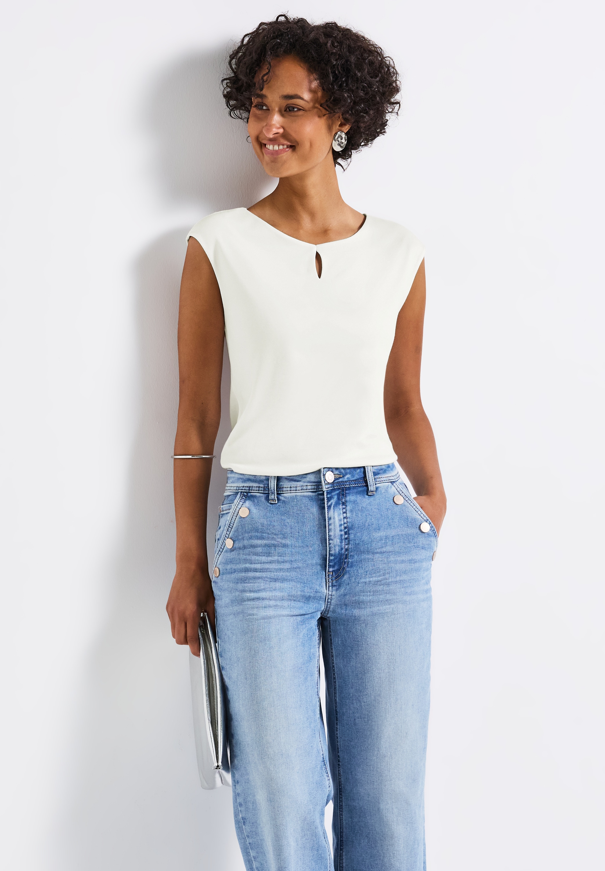 STREET ONE Shirttop »Style ADA«, Rundhals mit Cut-Out-Detail