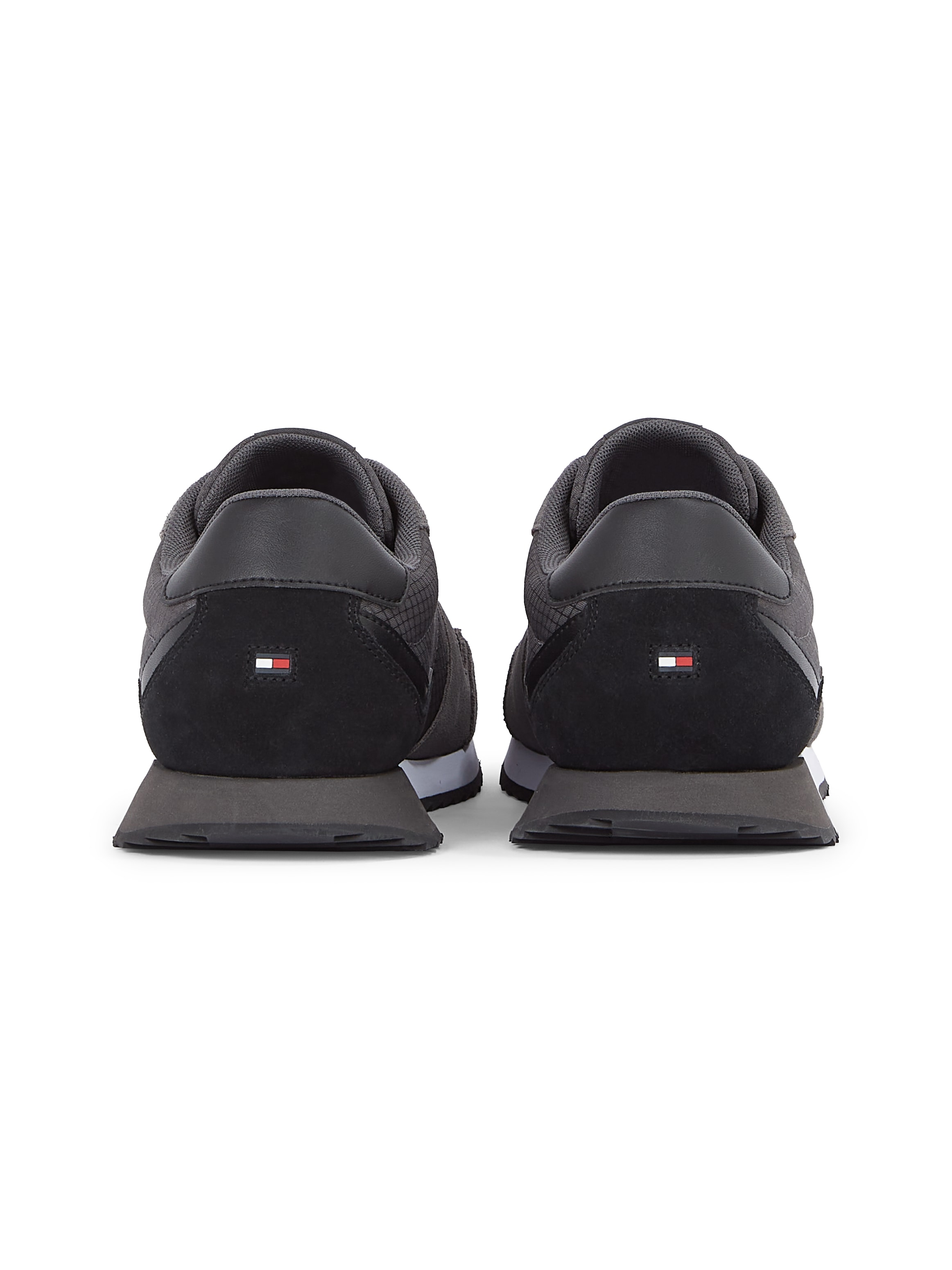 Tommy Hilfiger Sneaker »RUNNER EVO MIX BLOCK«, Freizeitschuh, Halbschuh, Schnürschuh mit Streifen in Tommy Farben