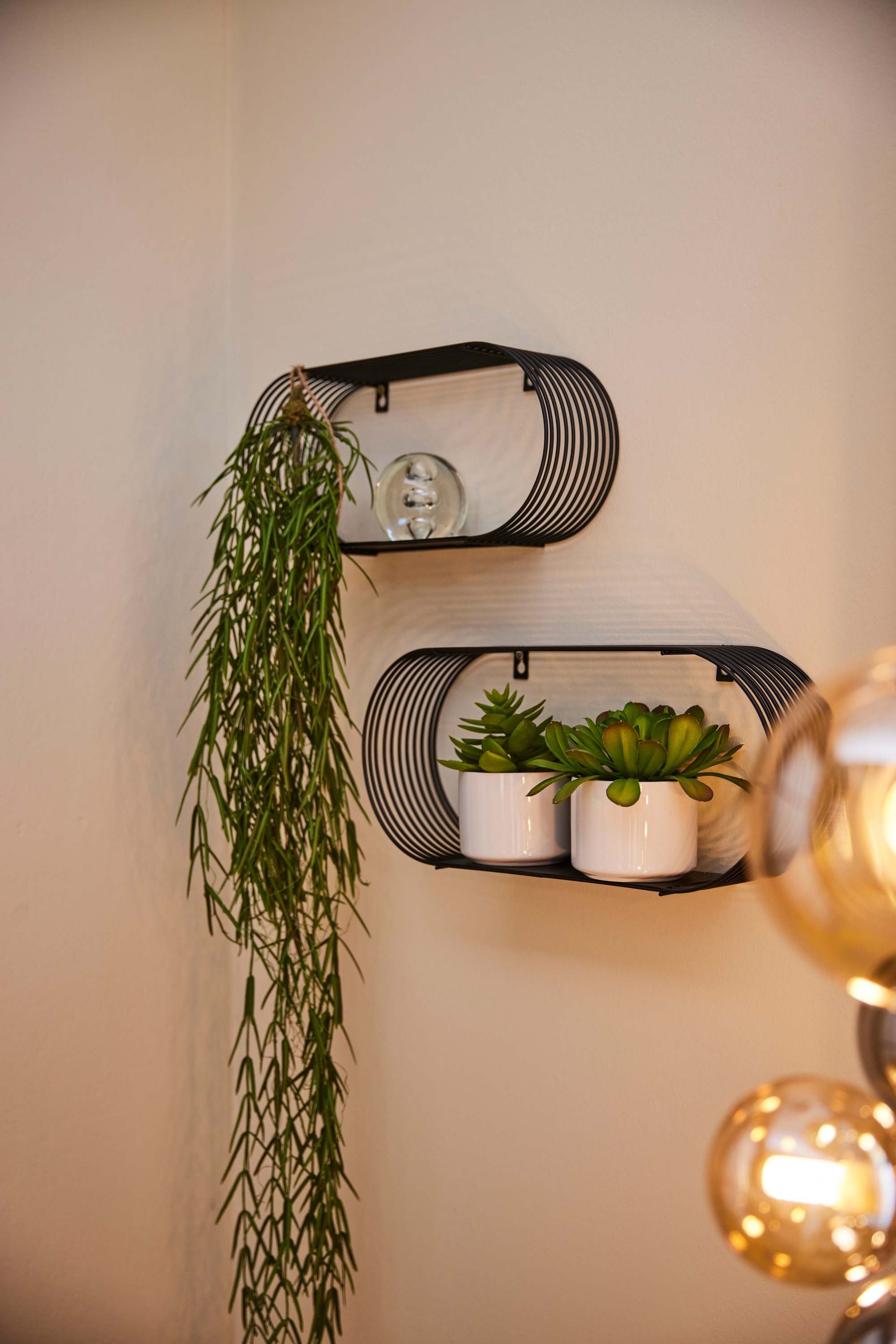 MIRRORS AND MORE Wandregal »Joyce« Set, 2 Stk. tlg. Mit Metallstreben, Wandmontage