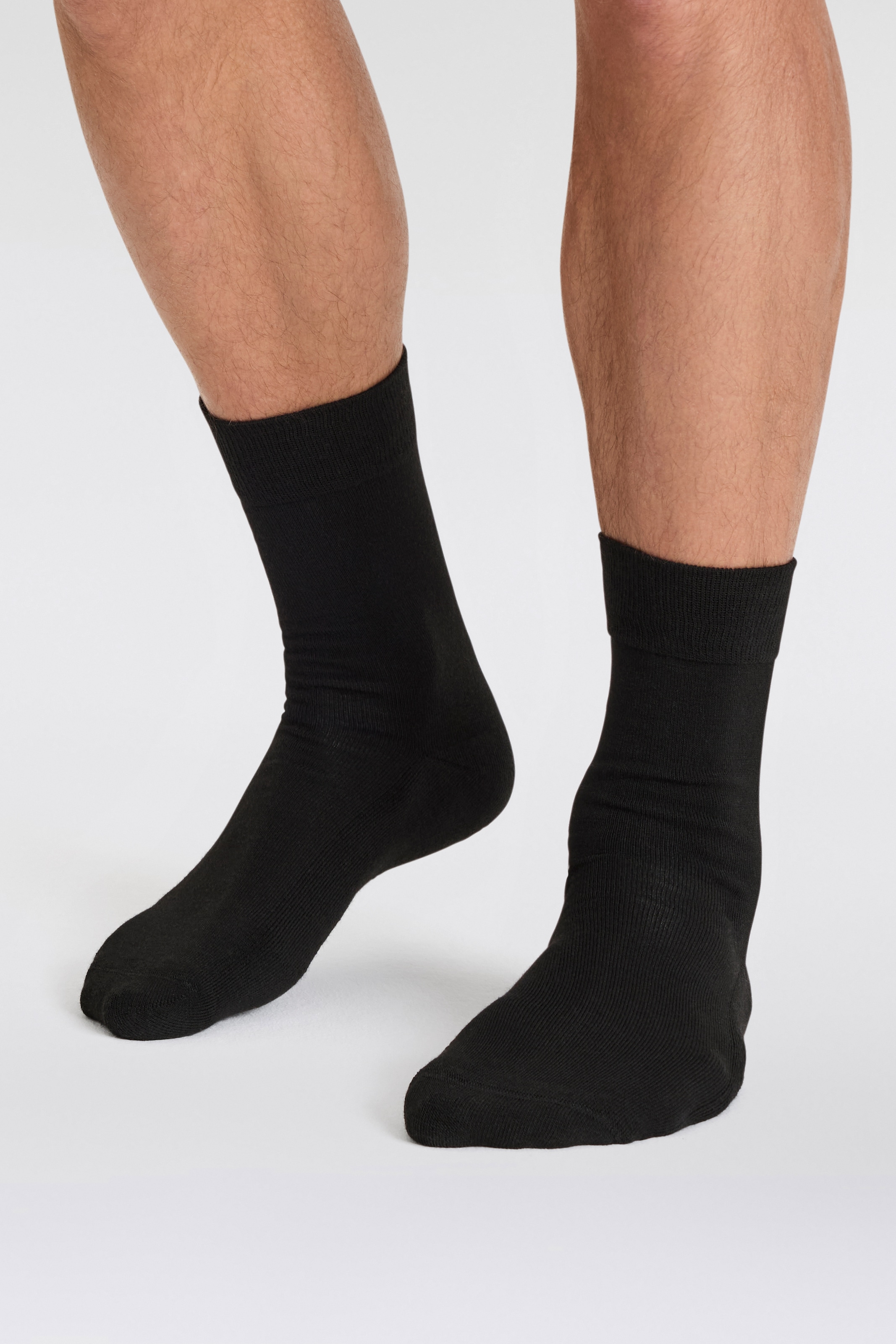 Apollo Basicsocken, (3er Pack), Unisex mit Stickerei und weichen Merinowoll-Anteil