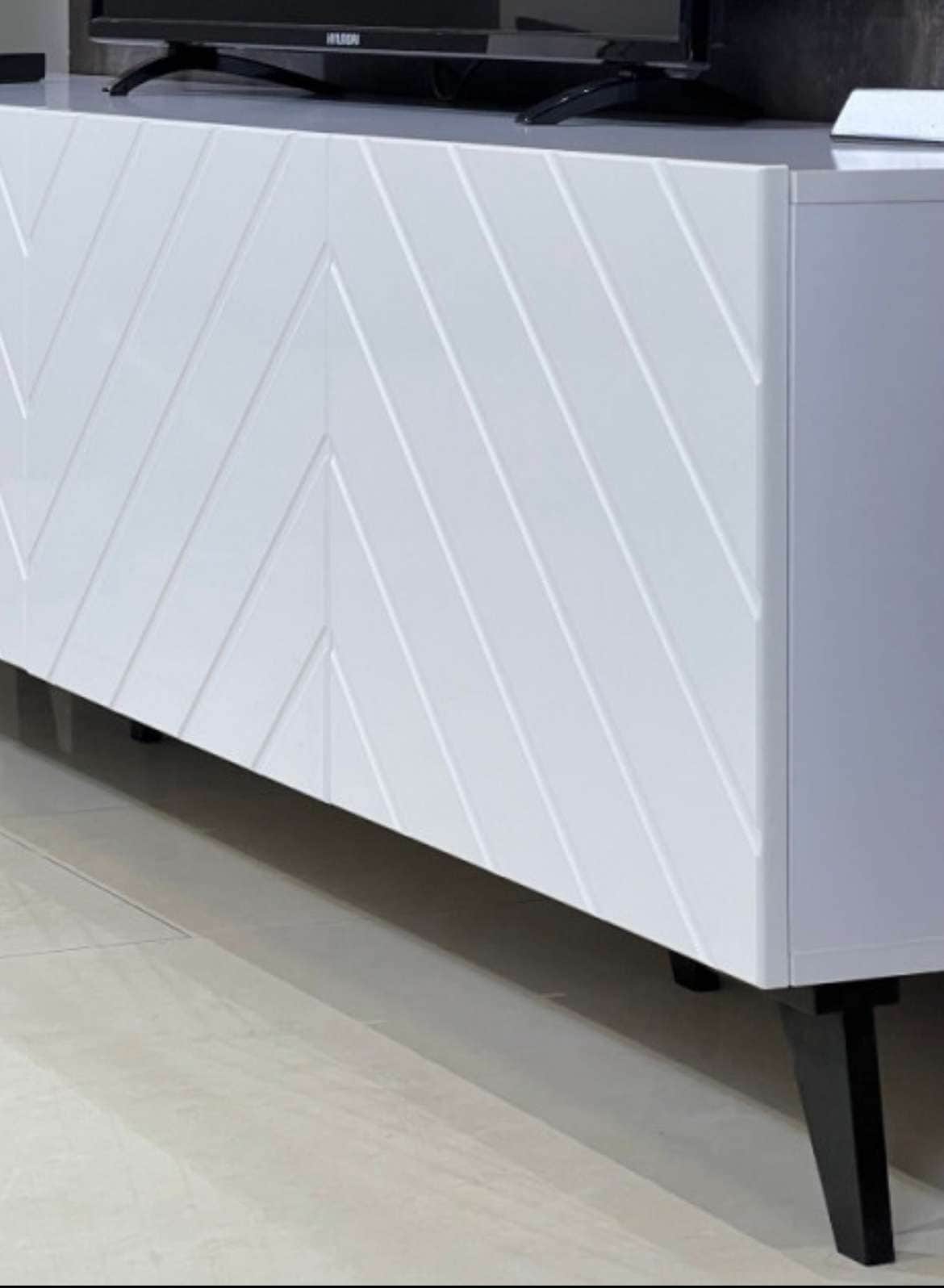 GOODproduct Lowboard »HOLLY 2.0, TV-Board, TV-Kommode, TV-Schrank, TV-Unterschrank, TV-Möbel« Modernes lackiertes Hochglanz TV-Board, grifflos, Breite 200 cm