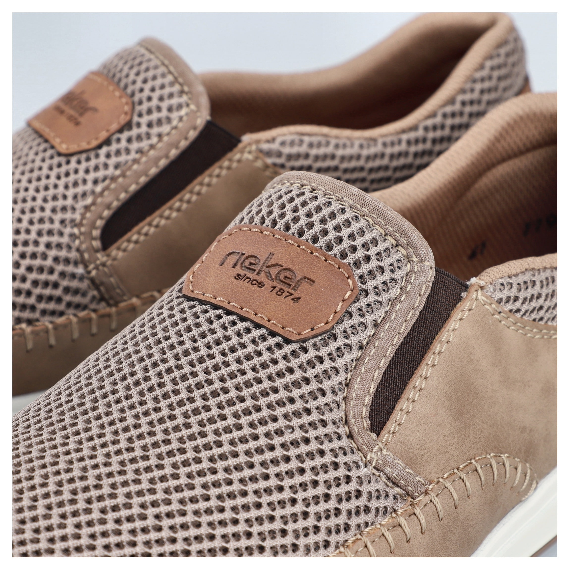 Rieker Slipper  Sneaker slip-on, chaussure à enfiler avec inserts stretch