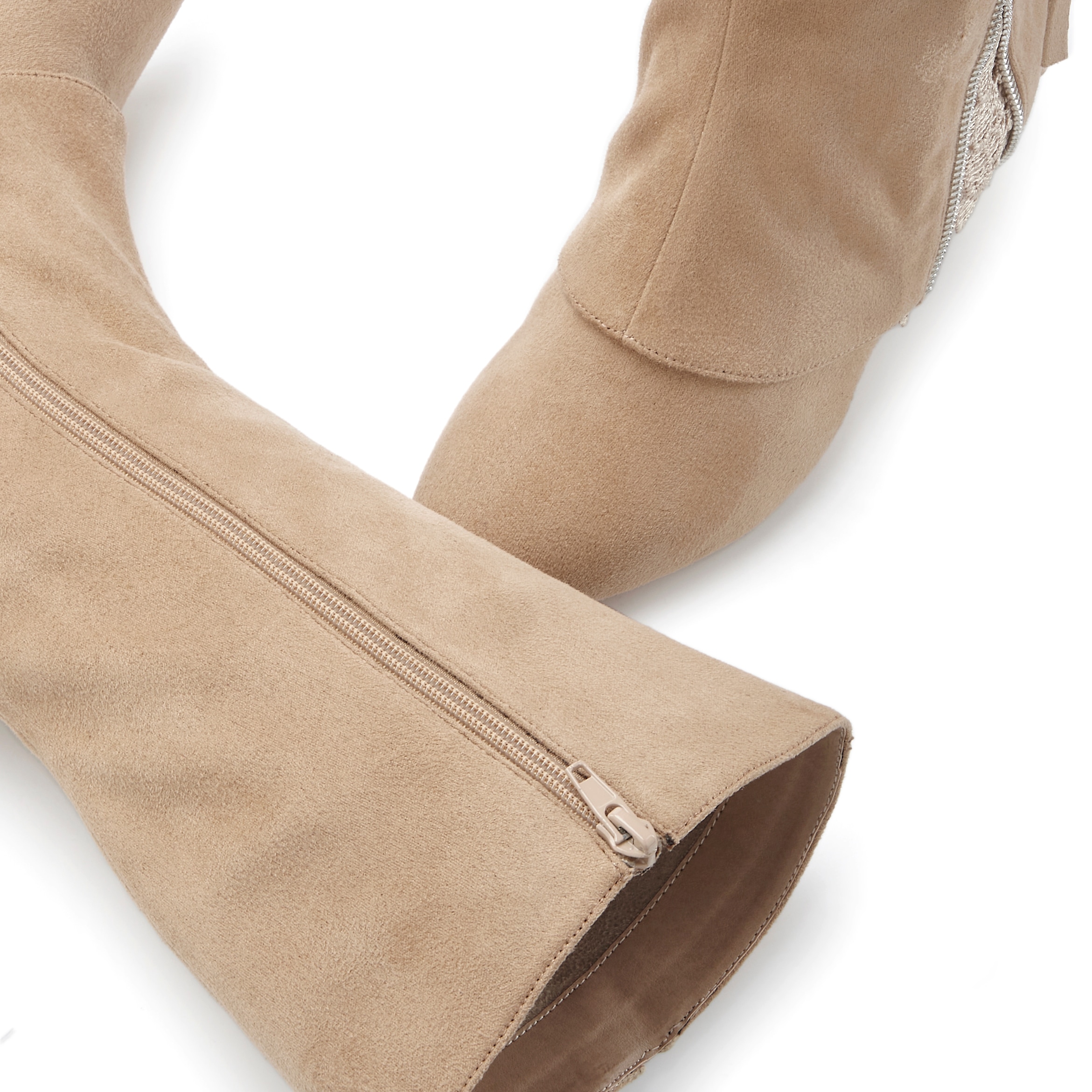 LASCANA Bottes »Boots, Stiefelette,«  avec détail raffiné en dentelle et fermeture éclair décorative