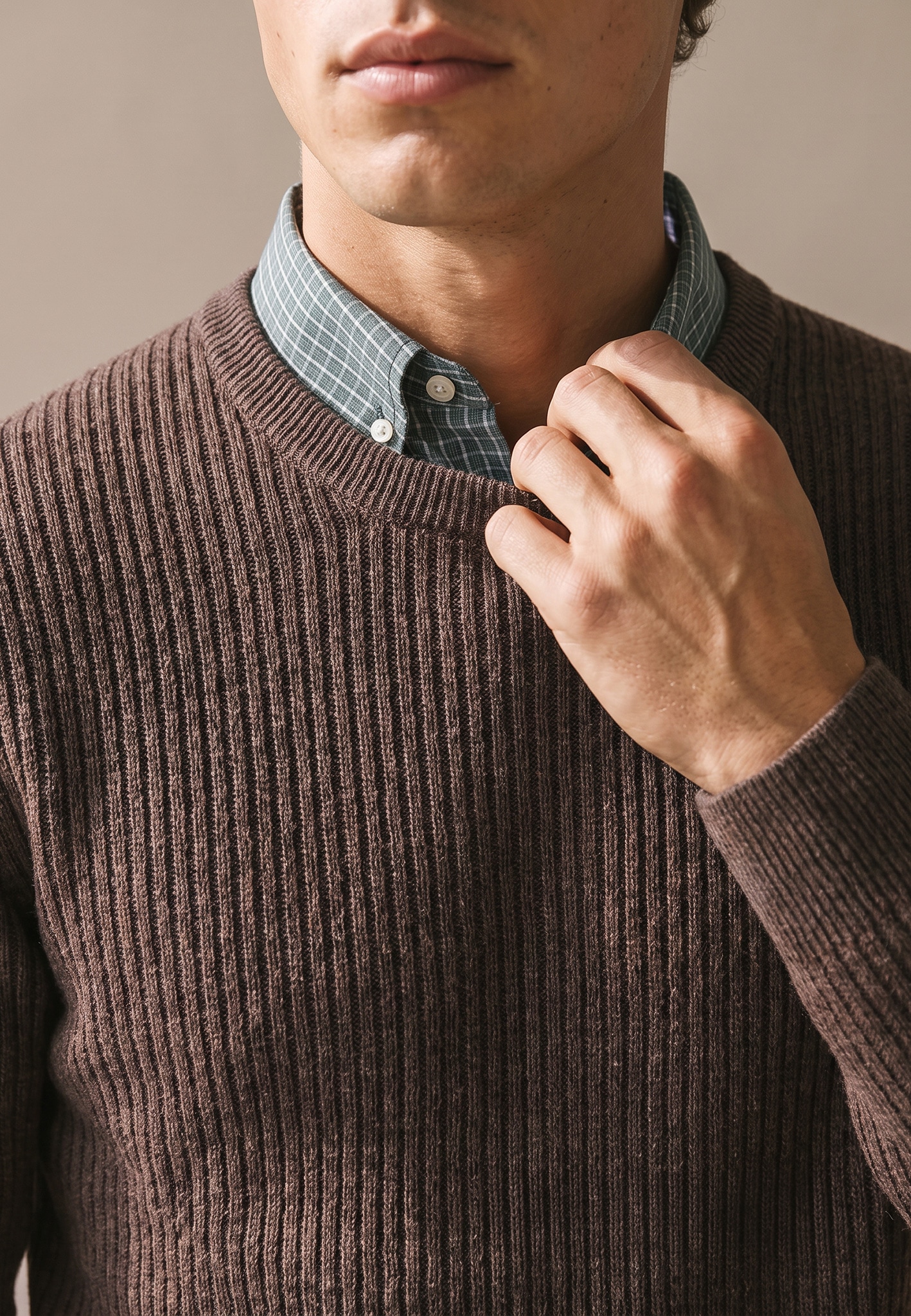 FYNCH-HATTON Pull en tricot avec broderie du logo