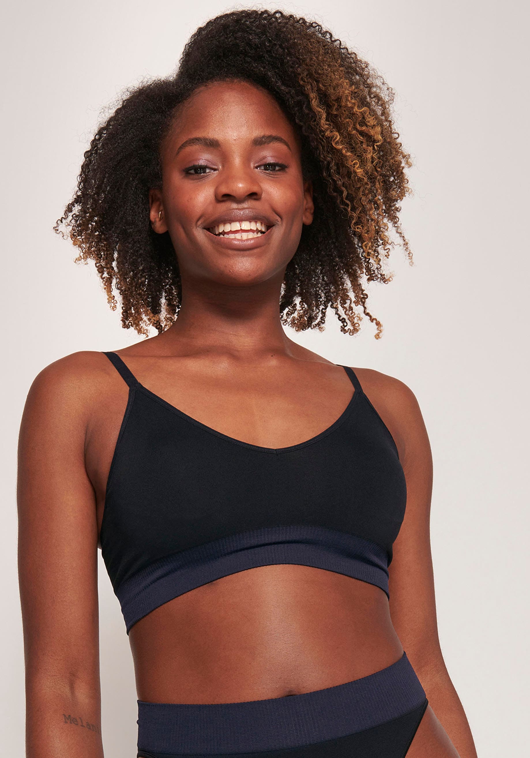 sloggi Bralette »EVER Infused Aloe«, V-Ausschnitt, leichter Halt, ohne Bügel, Spaghetti-Träger