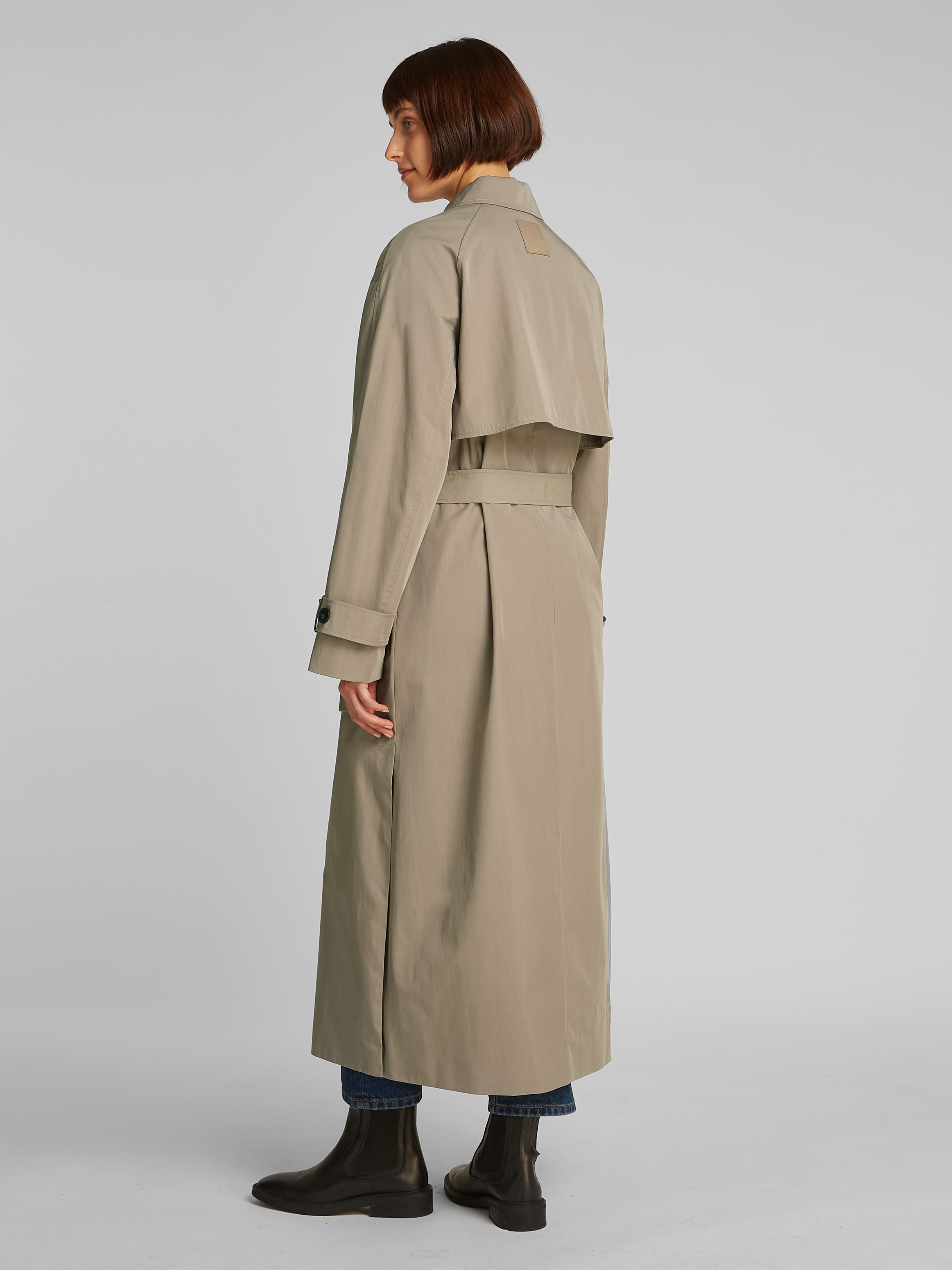 Calvin Klein Jeans Trenchcoat »TRENCH COAT«, mit Eingrifftaschen, mitLogopatch