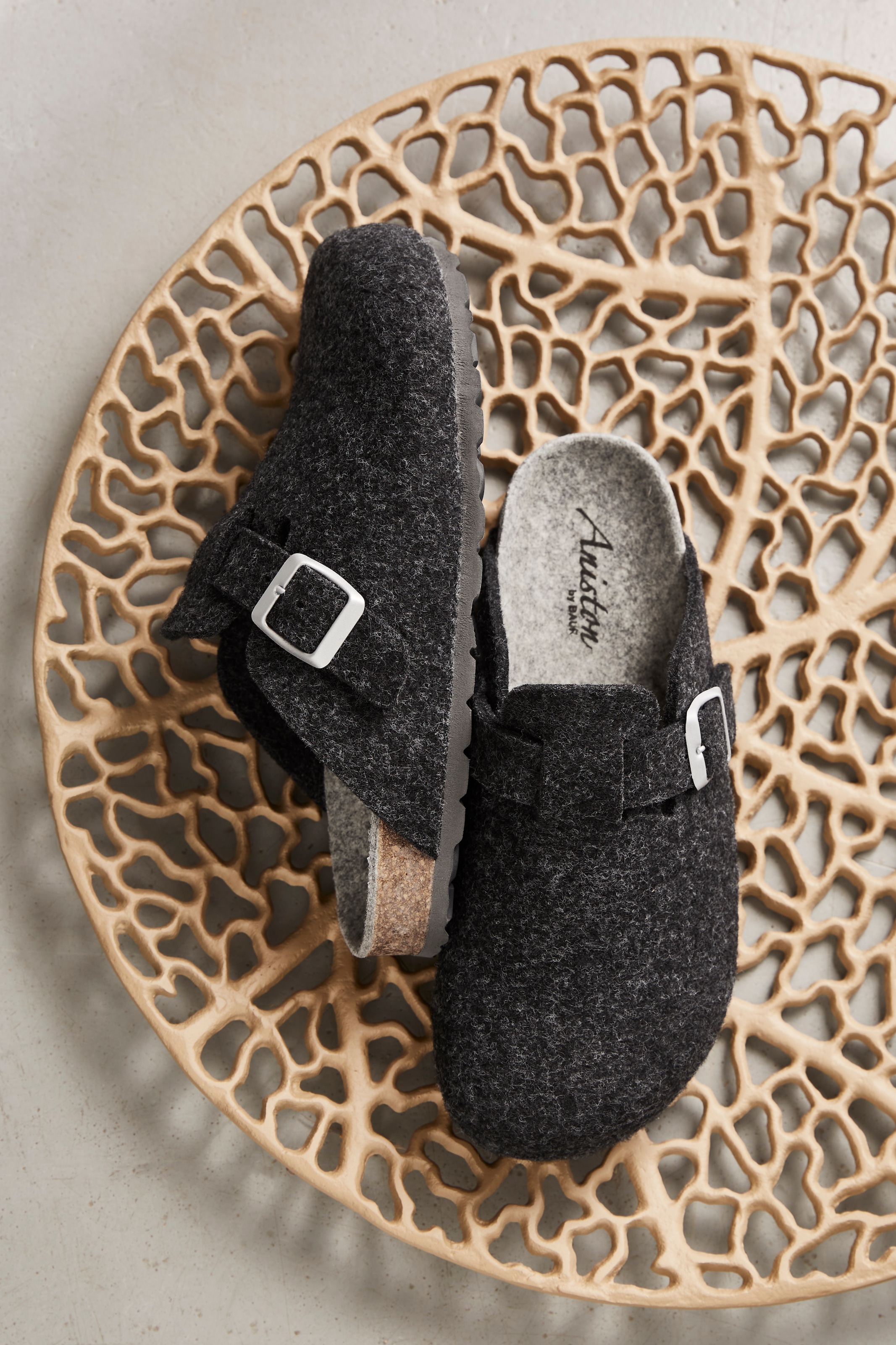 Aniston SHOES Sabot  , Hausschuh, Homeslipper mit verstellbarem Riemchen - NEUE KOLLEKTION