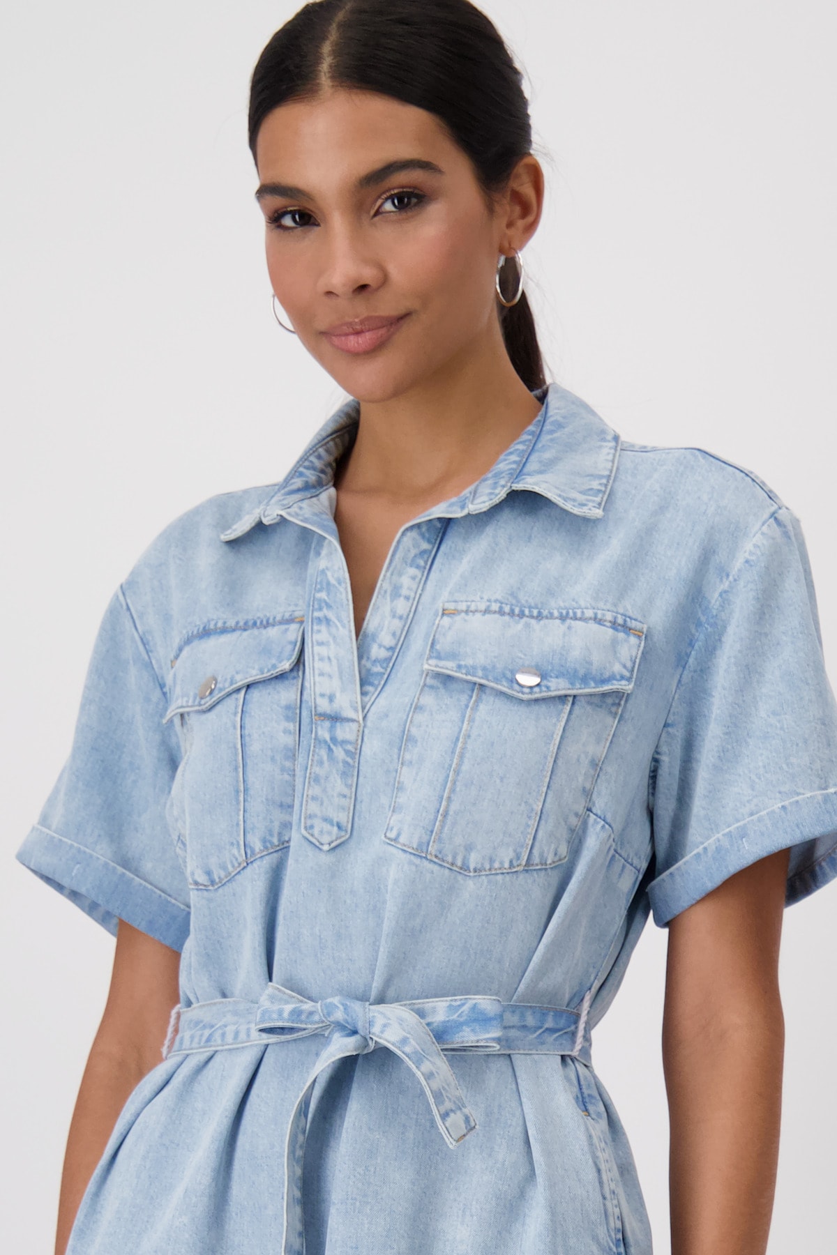 Monari Jeanskleid »Kleid Lyocell«, Mit Rundhalsausschnitt