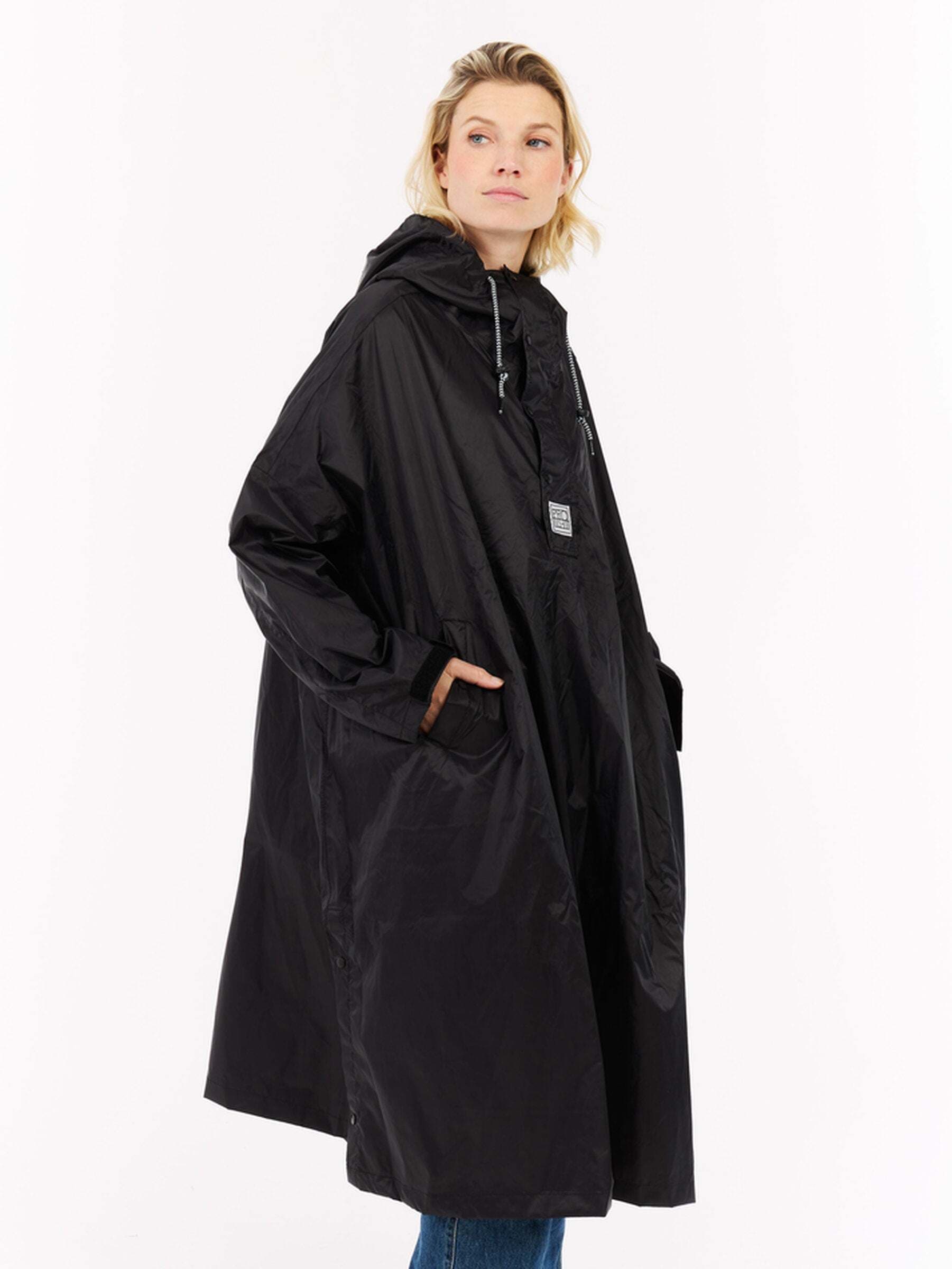 Protest Poncho »Regenponcho PRTLaugh«