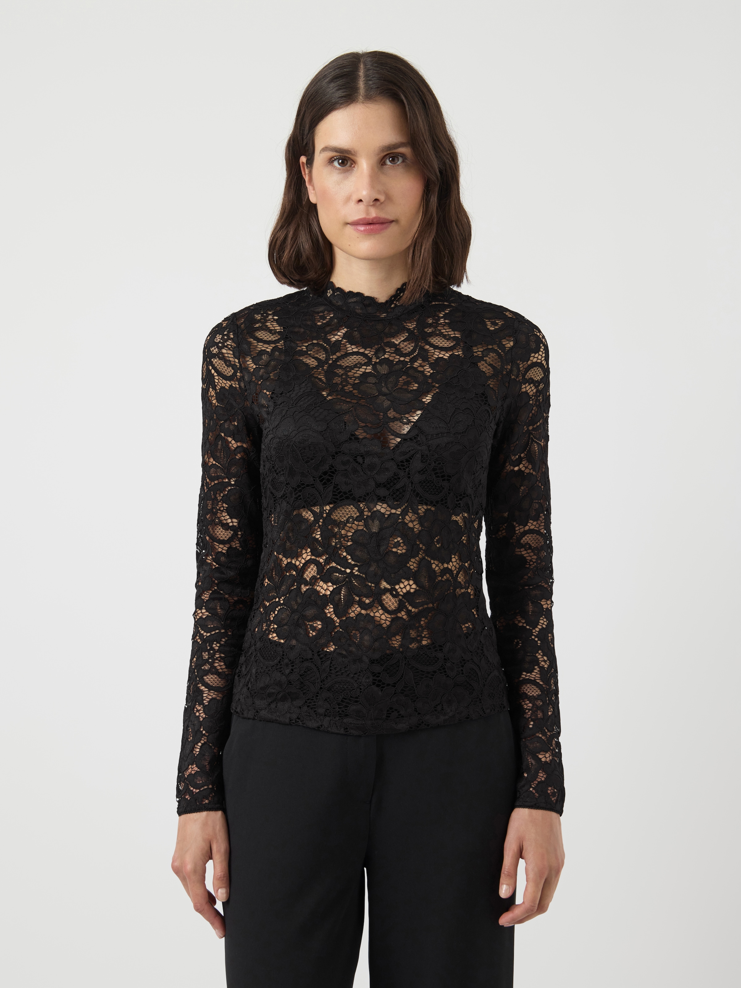 Image of Y.A.S Langarmshirt "YASLACEY LS LACE TOP S. NOOS" Materialmix, slim fit