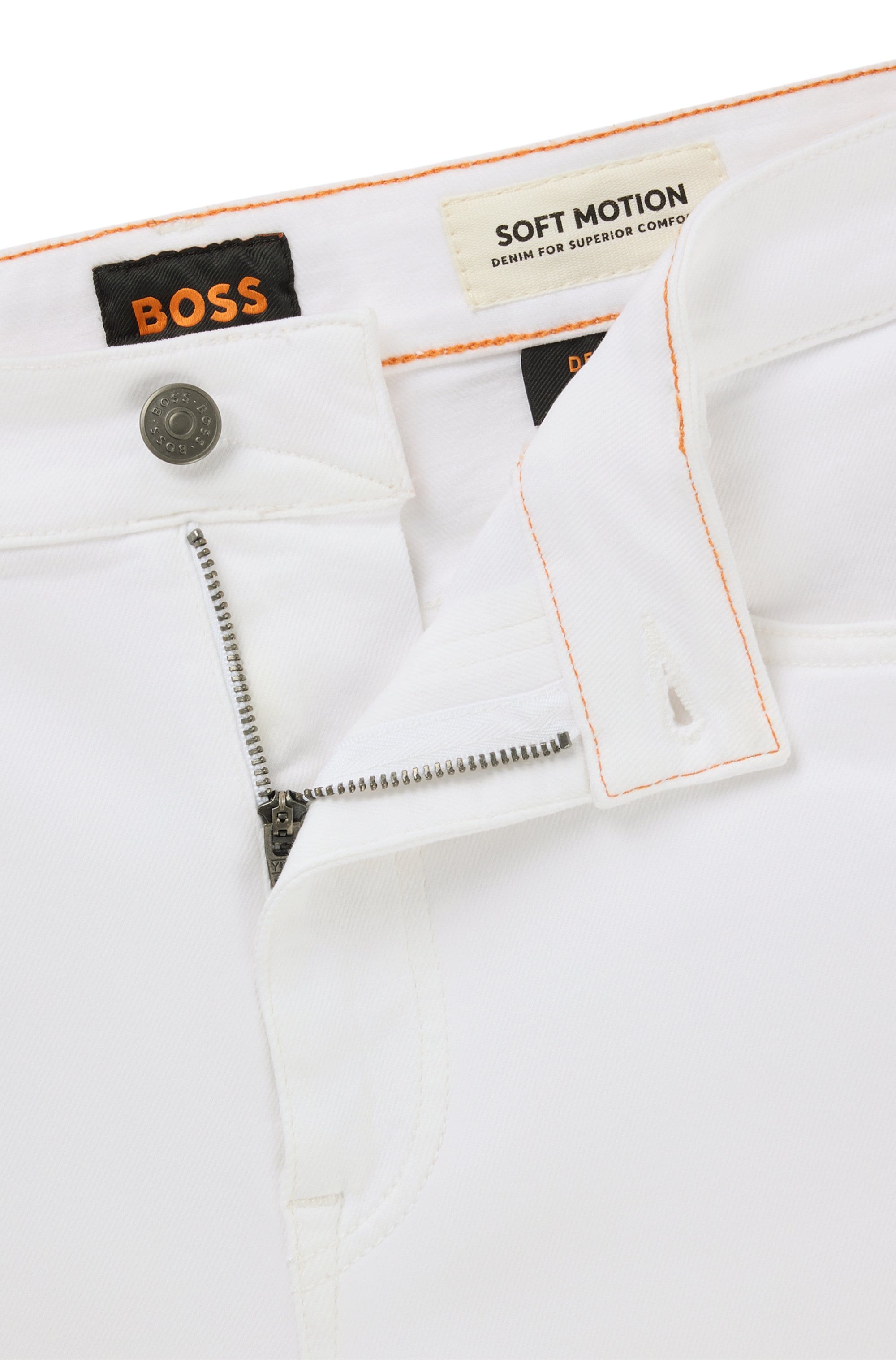 BOSS ORANGE 5-Pocket-Jeans »Delaware«, in weisser Optik mit Lederbadge