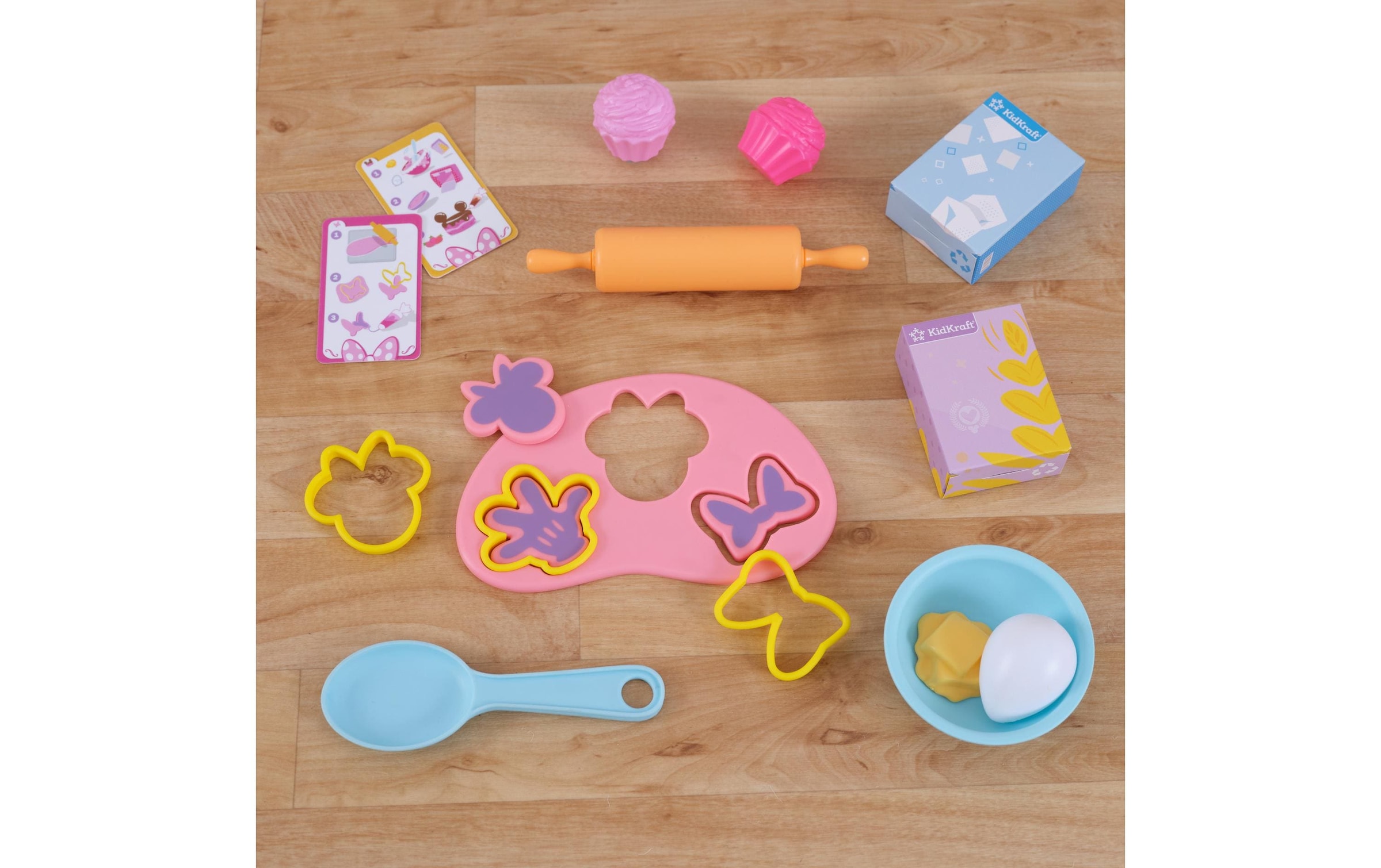 Kinder-Haushaltsset »Kid Kraft Minnie Mouse Bäckerei und Café«, (Set)